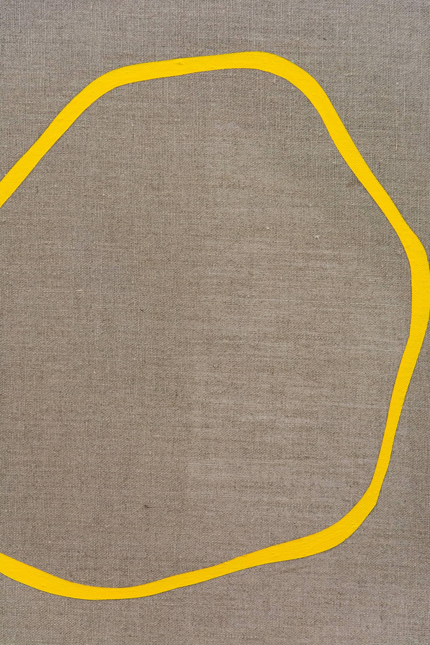 Split Green Shape mit langer gelber Linie - farbenfrohe, abstrakte Formen auf Leinwand (Zeitgenössisch), Painting, von Aron Hill