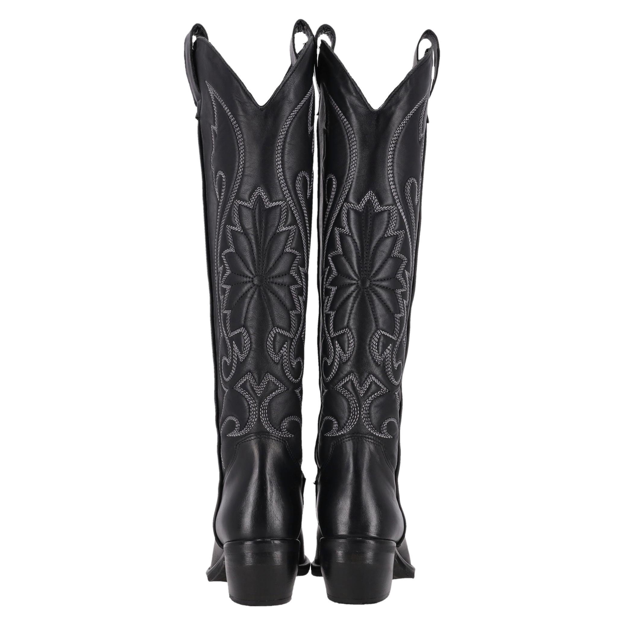 .A.R.O.S.H Embroidered Leather Western Knee-High Boots In Excellent Condition For Sale In London, GB