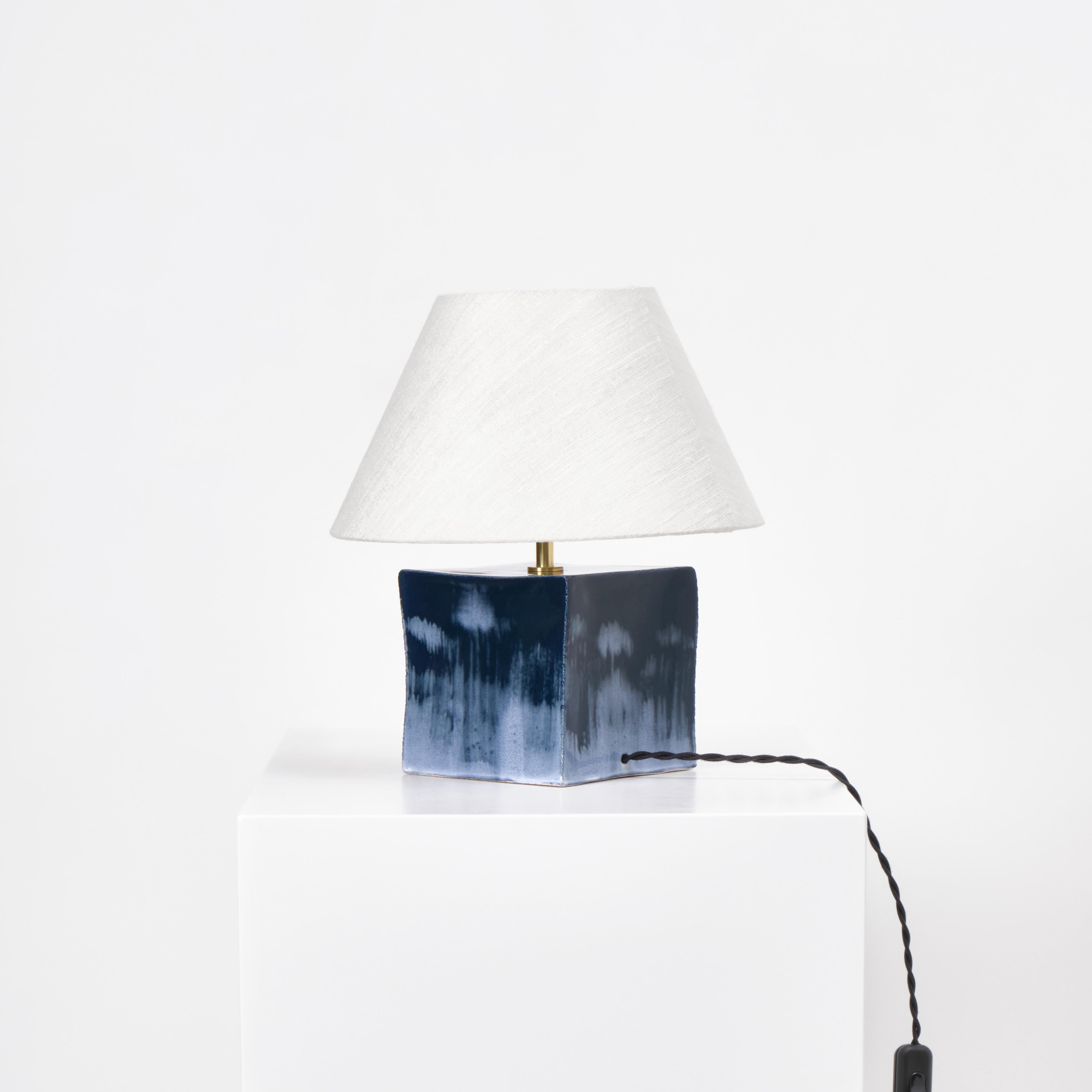 Arouca Table Light (Portugiesisch) im Angebot