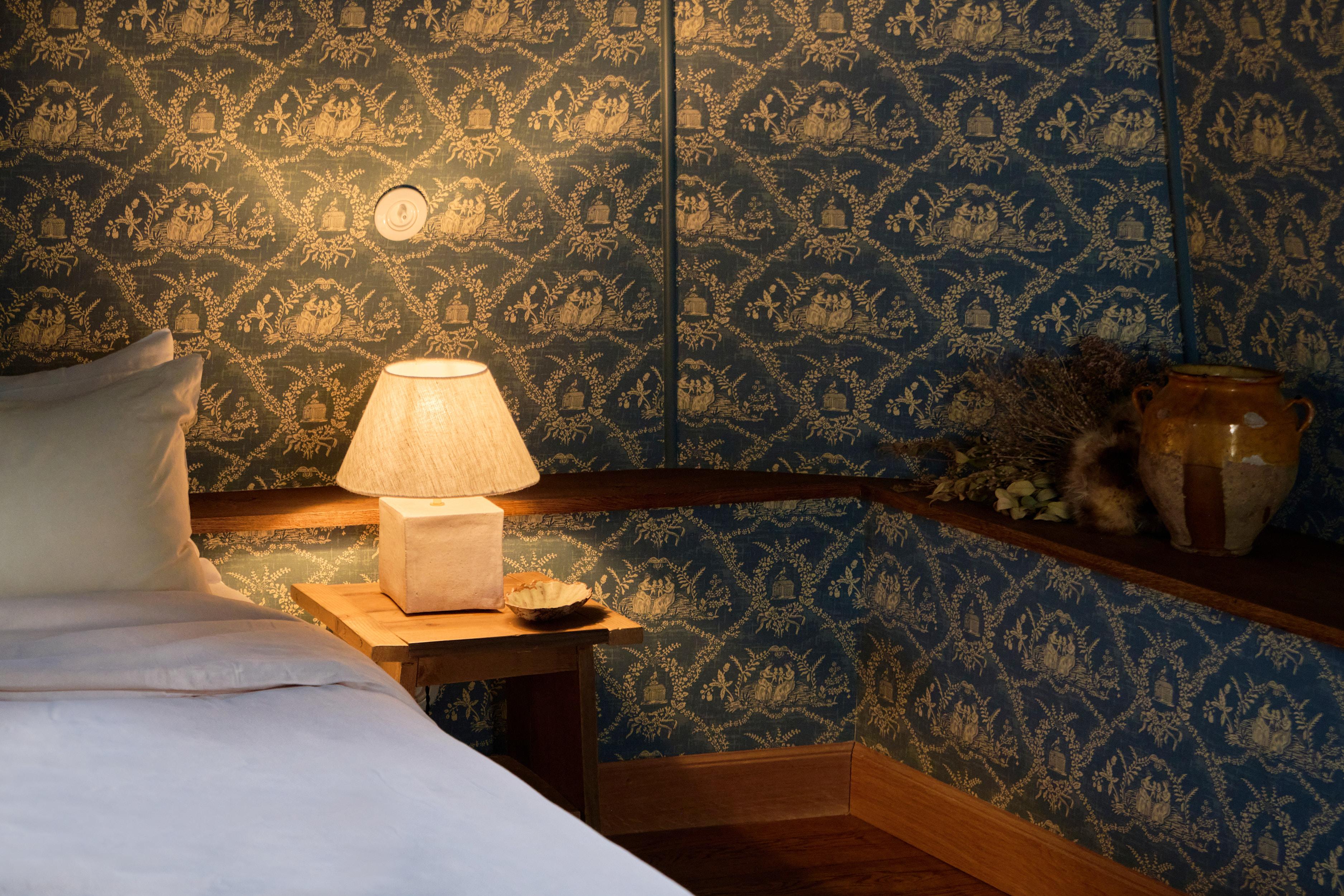 XXIe siècle et contemporain Arouca Table Light en vente