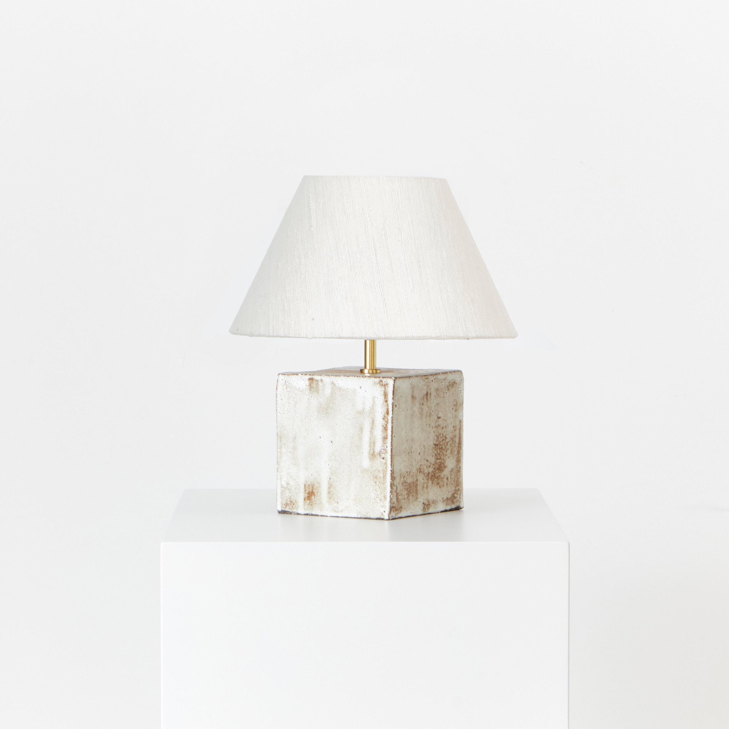 Arouca Table Light (21. Jahrhundert und zeitgenössisch) im Angebot