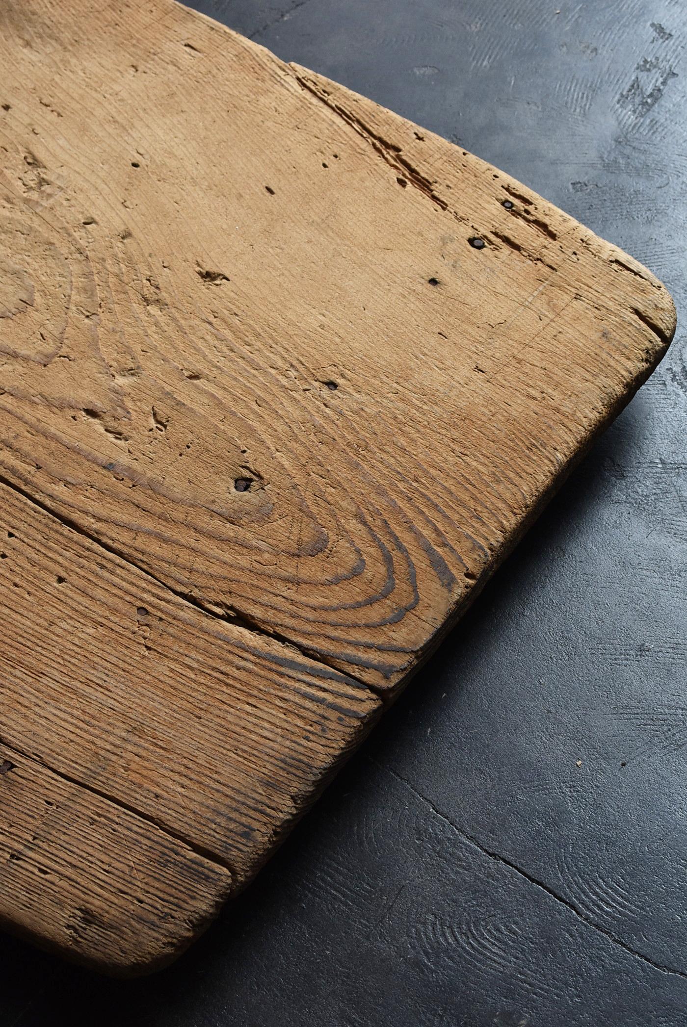 Around the 20th Century, Old Japanese Wooden Boards or Working Boards In Good Condition In Sammu-shi, Chiba