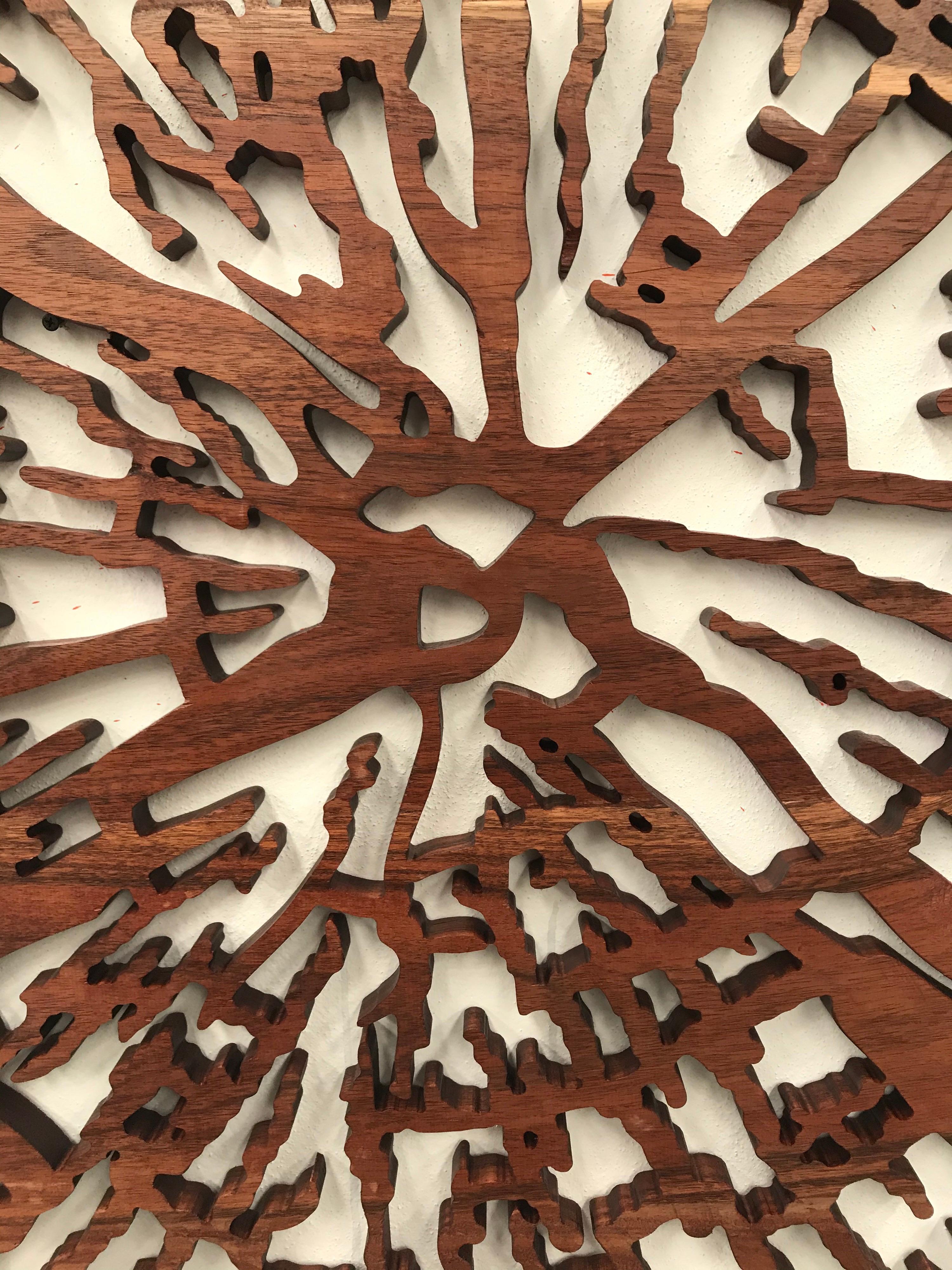 Dendrocronology, Wunderschöne Skulptur aus Holz, inspiriert von der Natur im Angebot 5