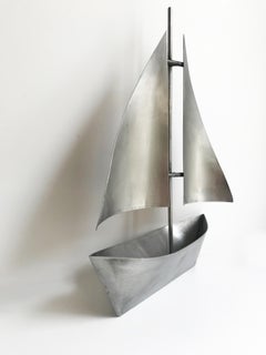 Segelboot-Skulptur aus Metall 