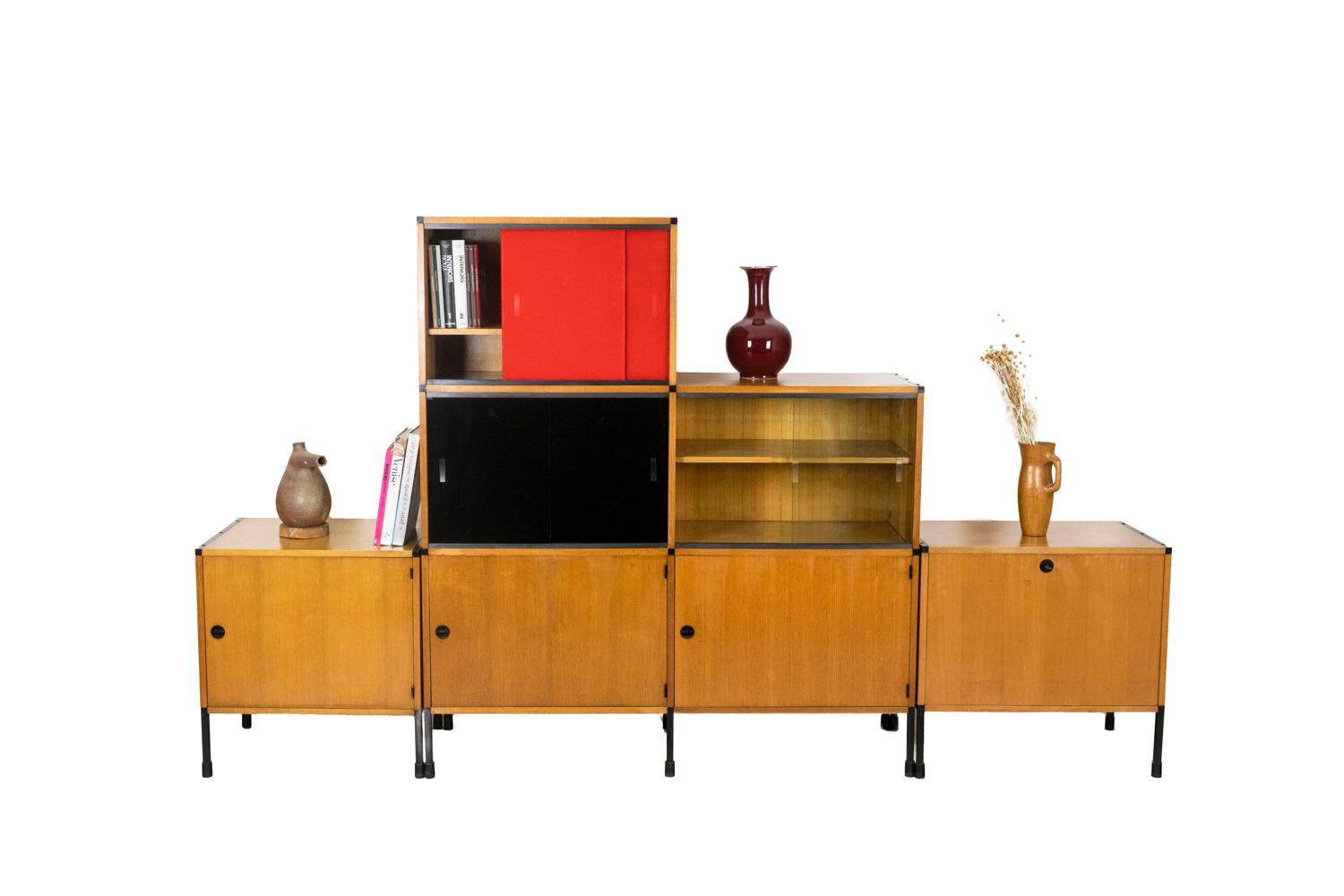 Arp, Bookcase in Oak and Metal, 1960s For Sale 6
