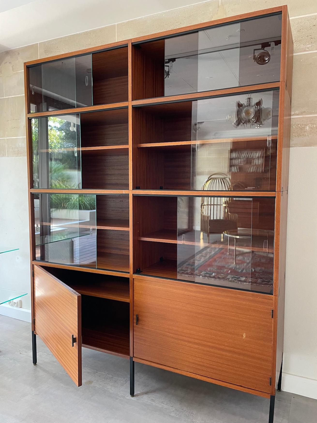 A.R.P Display Cabinet by Minvielle in Teak In Good Condition In Paris, FR