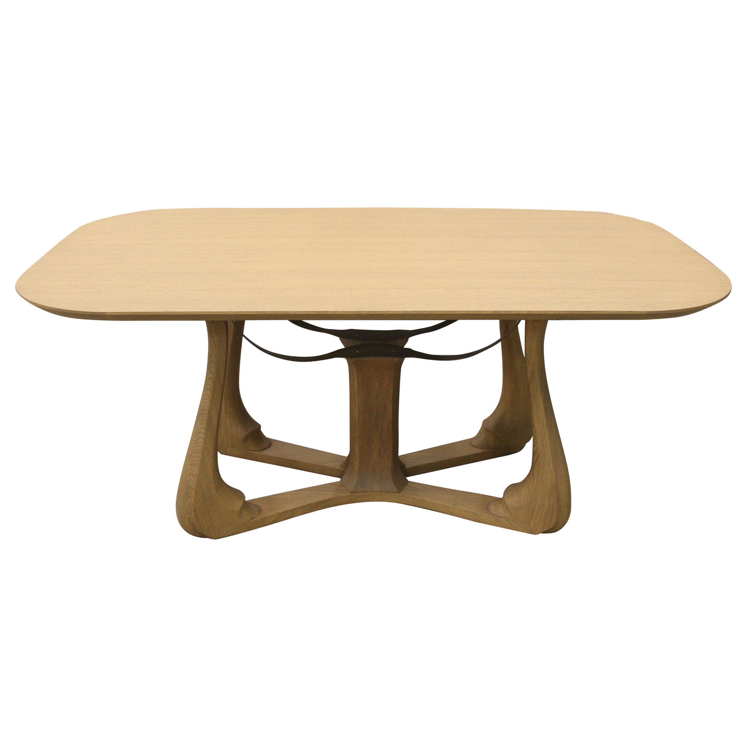 Mesa de Comedor Ovalada Arpa Beige de Madera Maciza de Roble con Base Tallada - Inserciones Metálicas en venta