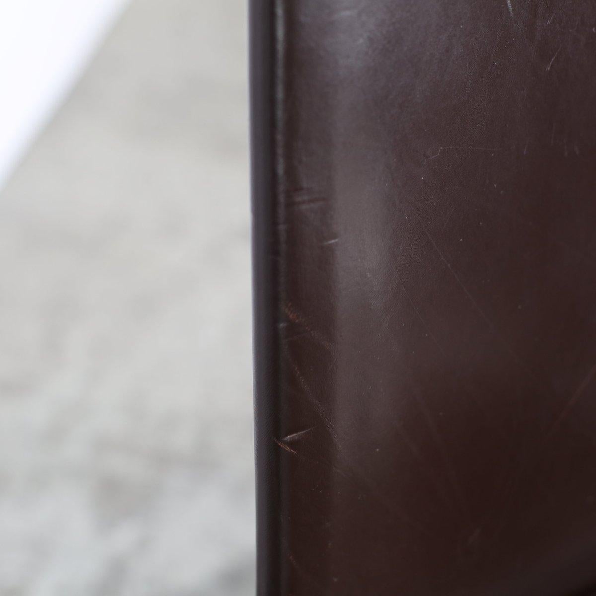 Arper Leder-Esszimmerstühle, Sechser-Set im Zustand „Gut“ im Angebot in Basildon, London