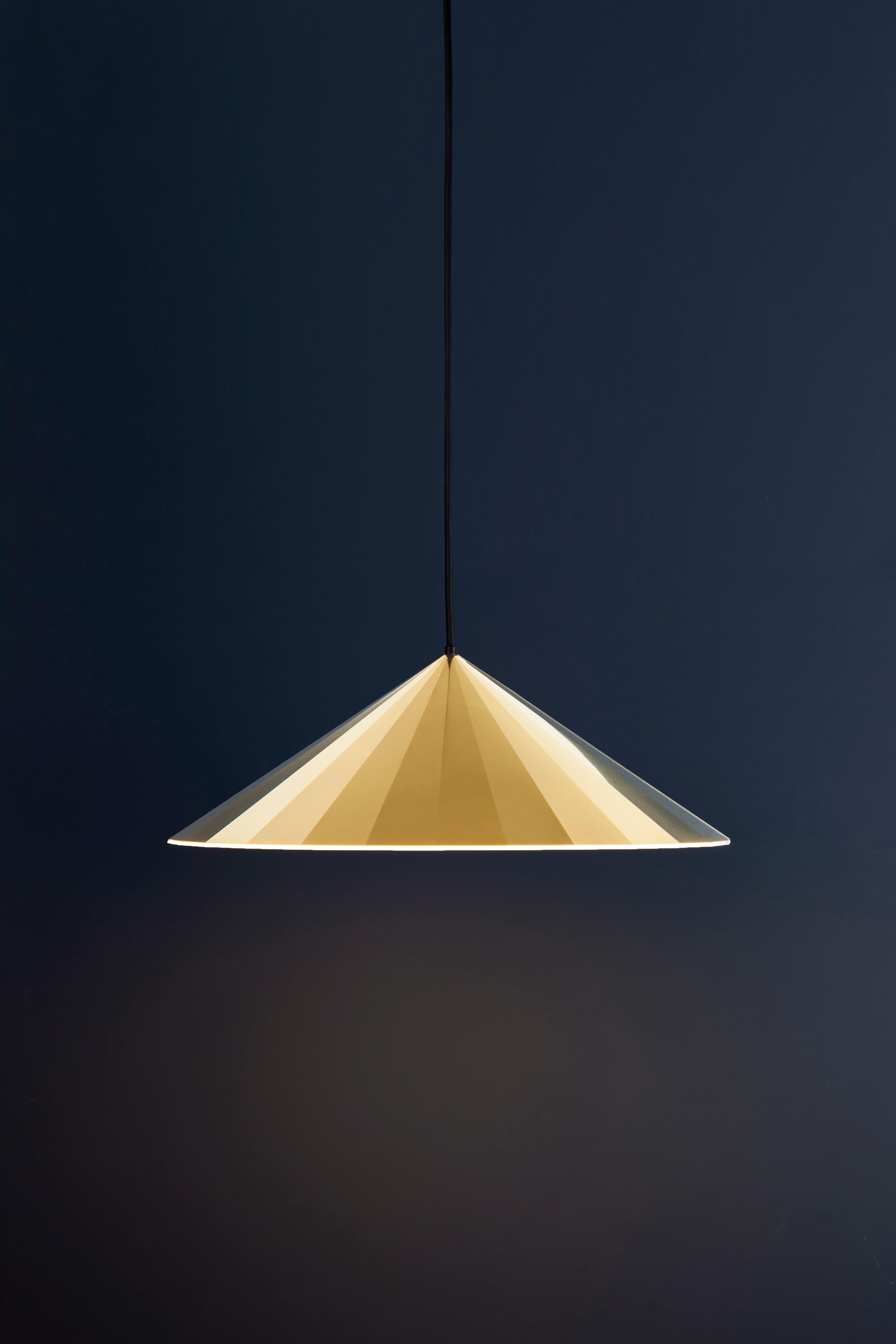 Dutch [ARRAY] Brass Light Pendant Lamp For Sale
