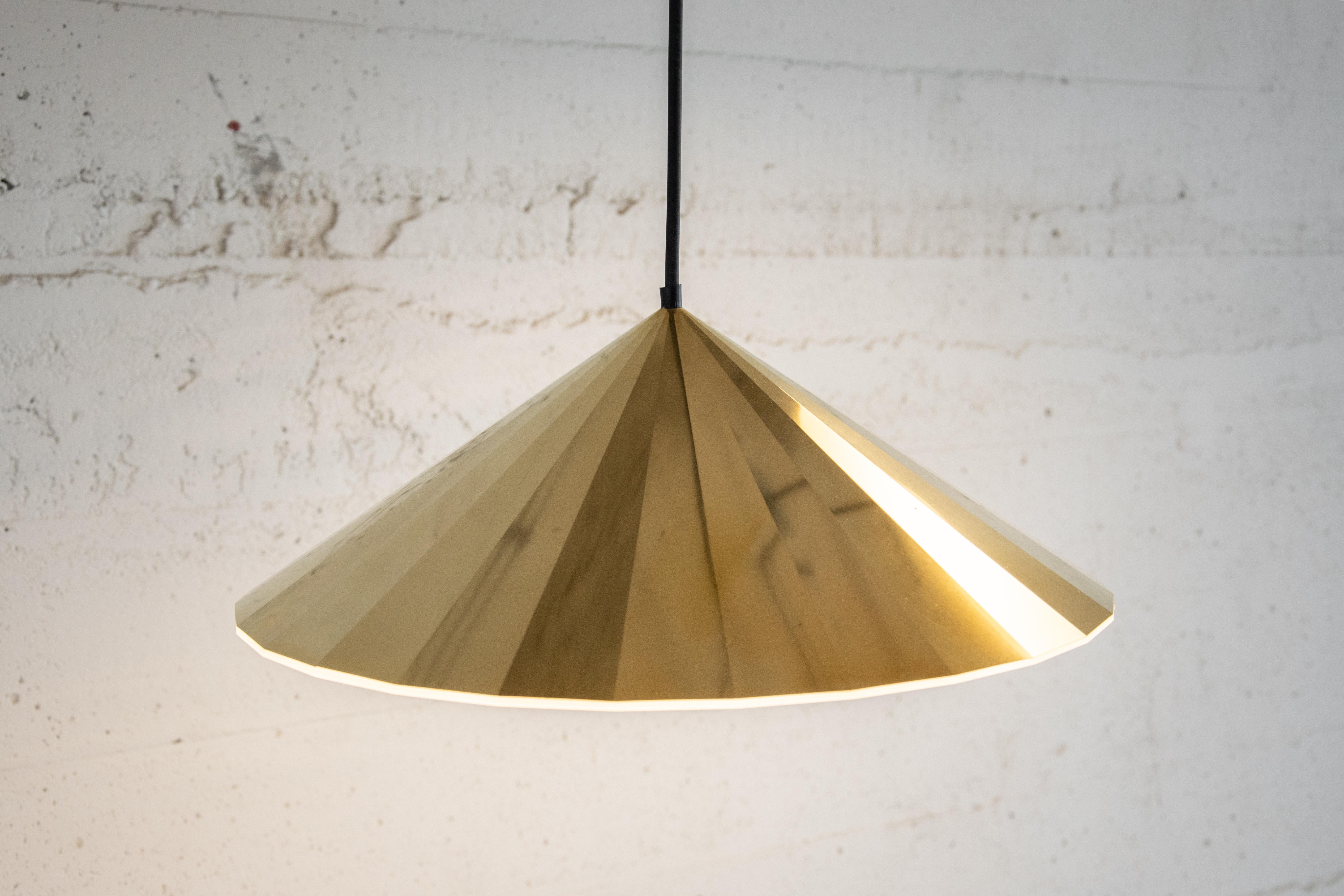 [ARRAY] Brass Light Pendant Lamp For Sale 2