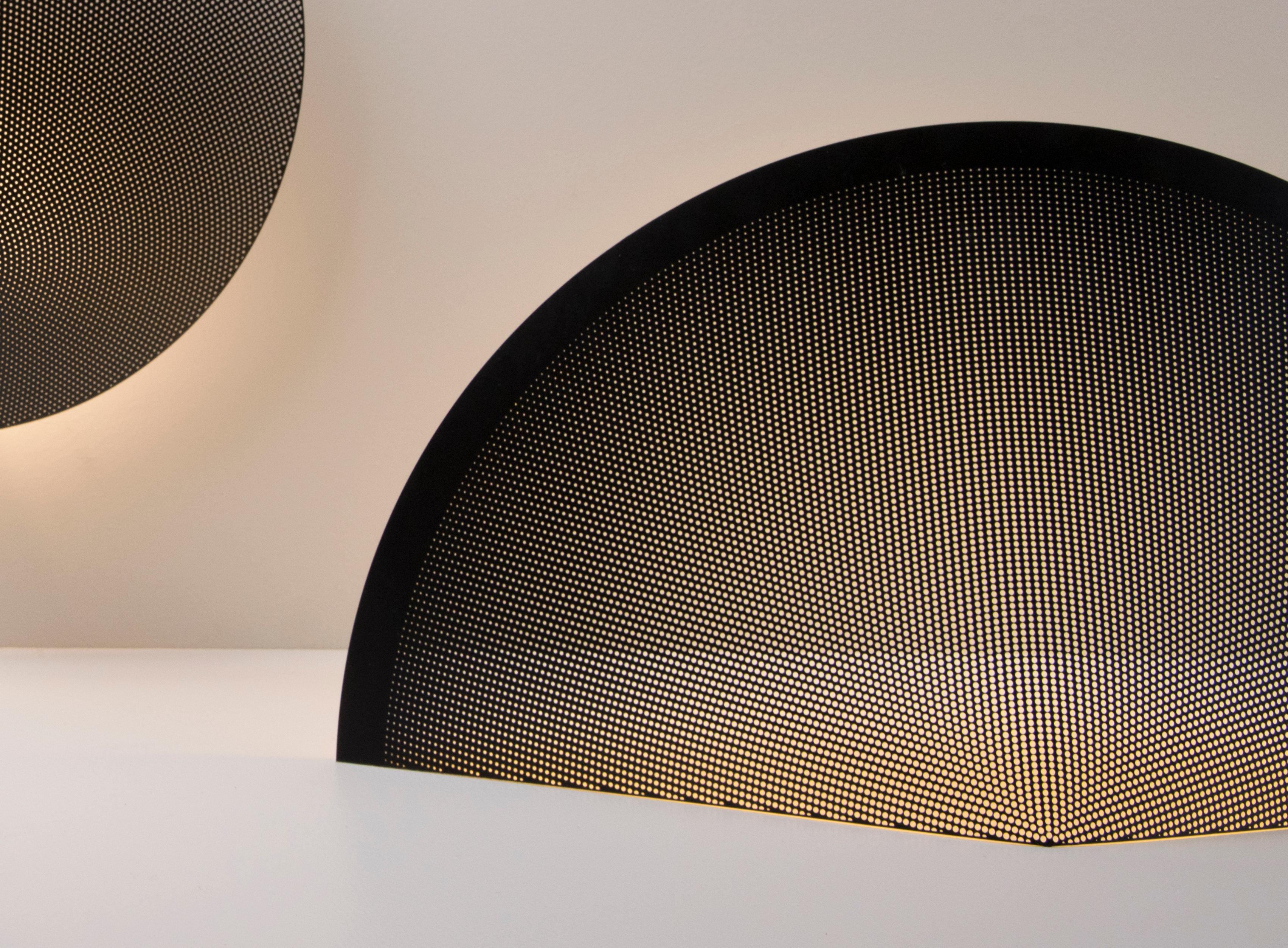 Moderne [ARRAY] Lucid Light - Lampe de table  en vente