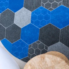Array of Colorful Huesos Personalizable Hex Redondo en Azul X-Grande
