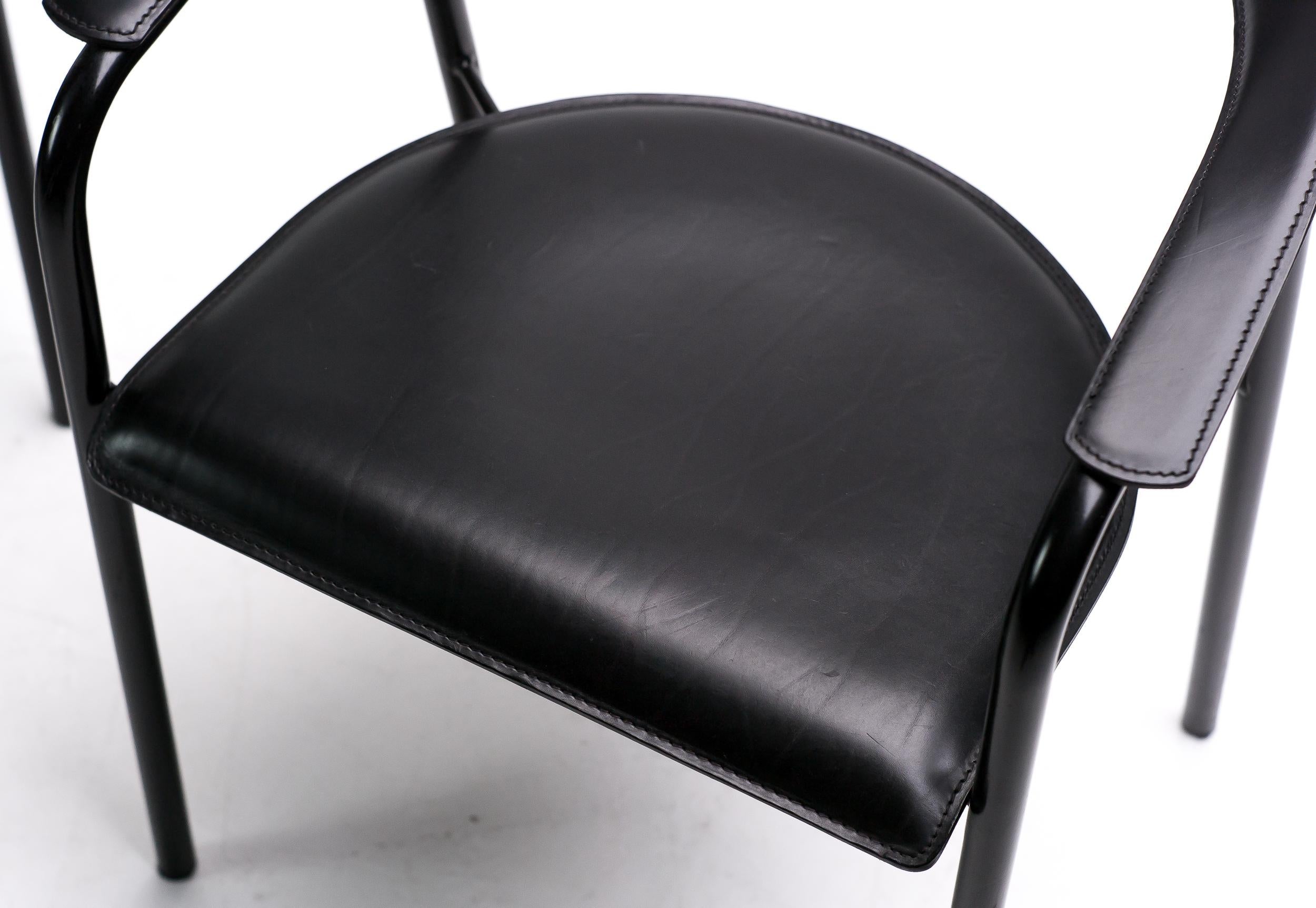 Arrben Black Leather Armchair In Good Condition For Sale In Dronten, NL