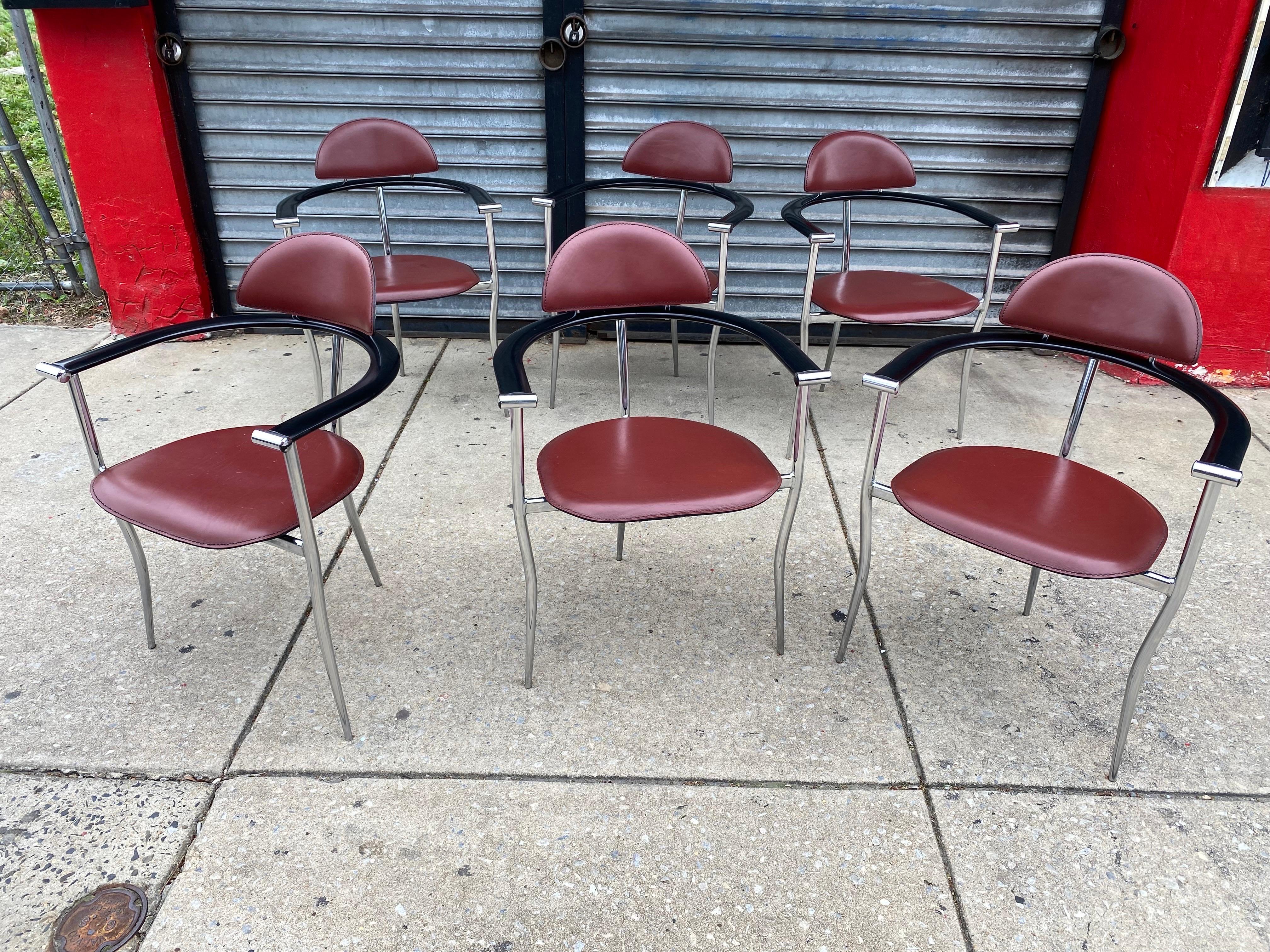 Set of 6 Arrben Stiletto Chairs. Perfect to use as Dining or around a conference Table. Very nice Original Condition. Great unique Design! Arms are 26