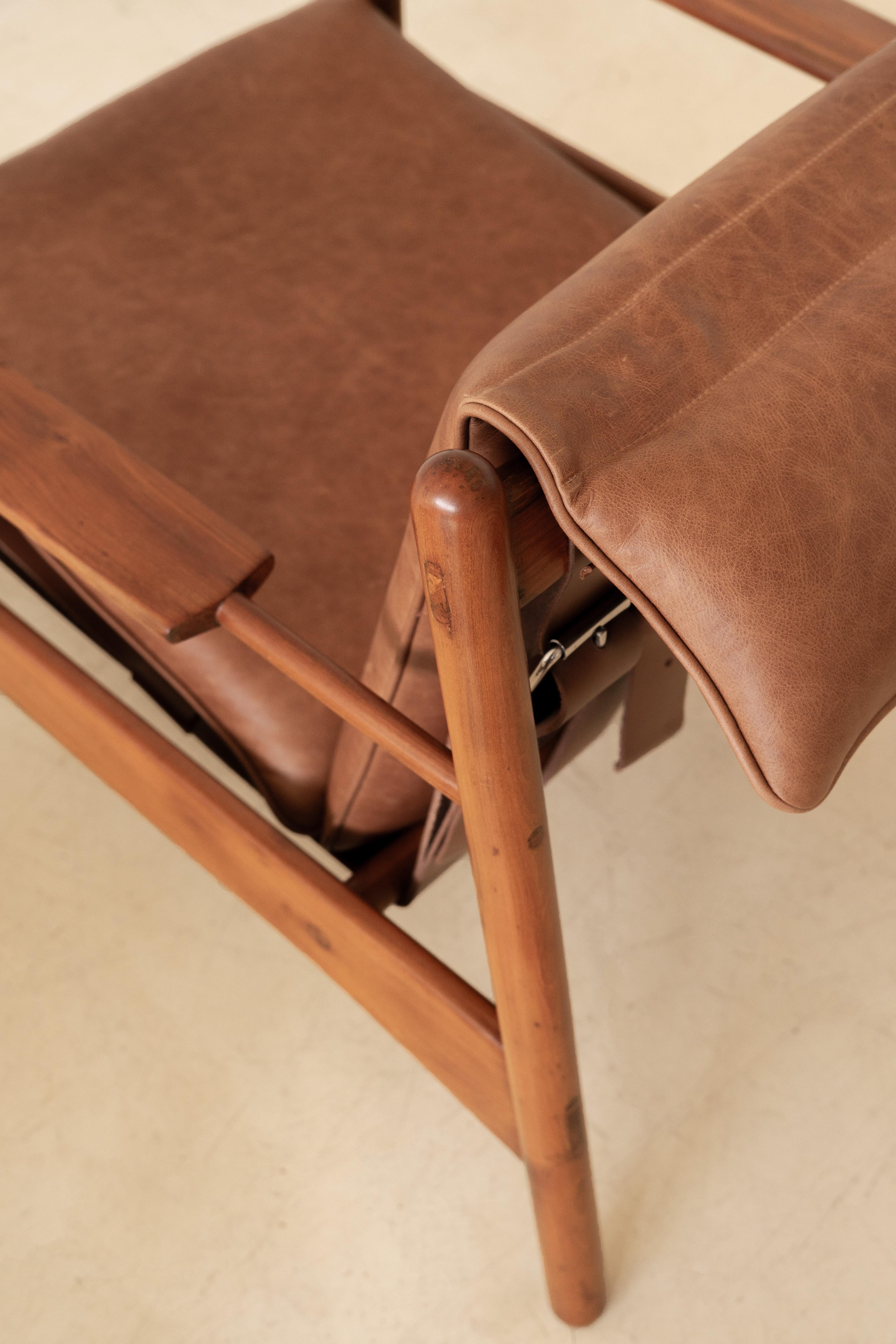 Fauteuils Arredamento en caviuna massif, 1960, Milieu du siècle, Brésil en vente 3