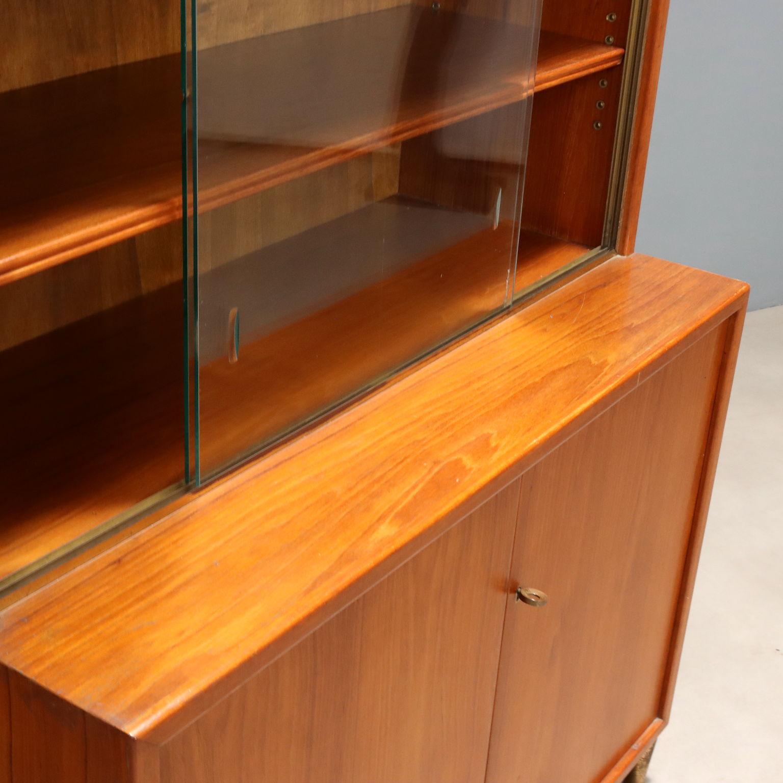 Arredo libreria con vetrina anni '60 In condizioni buone in vendita a Milano, IT