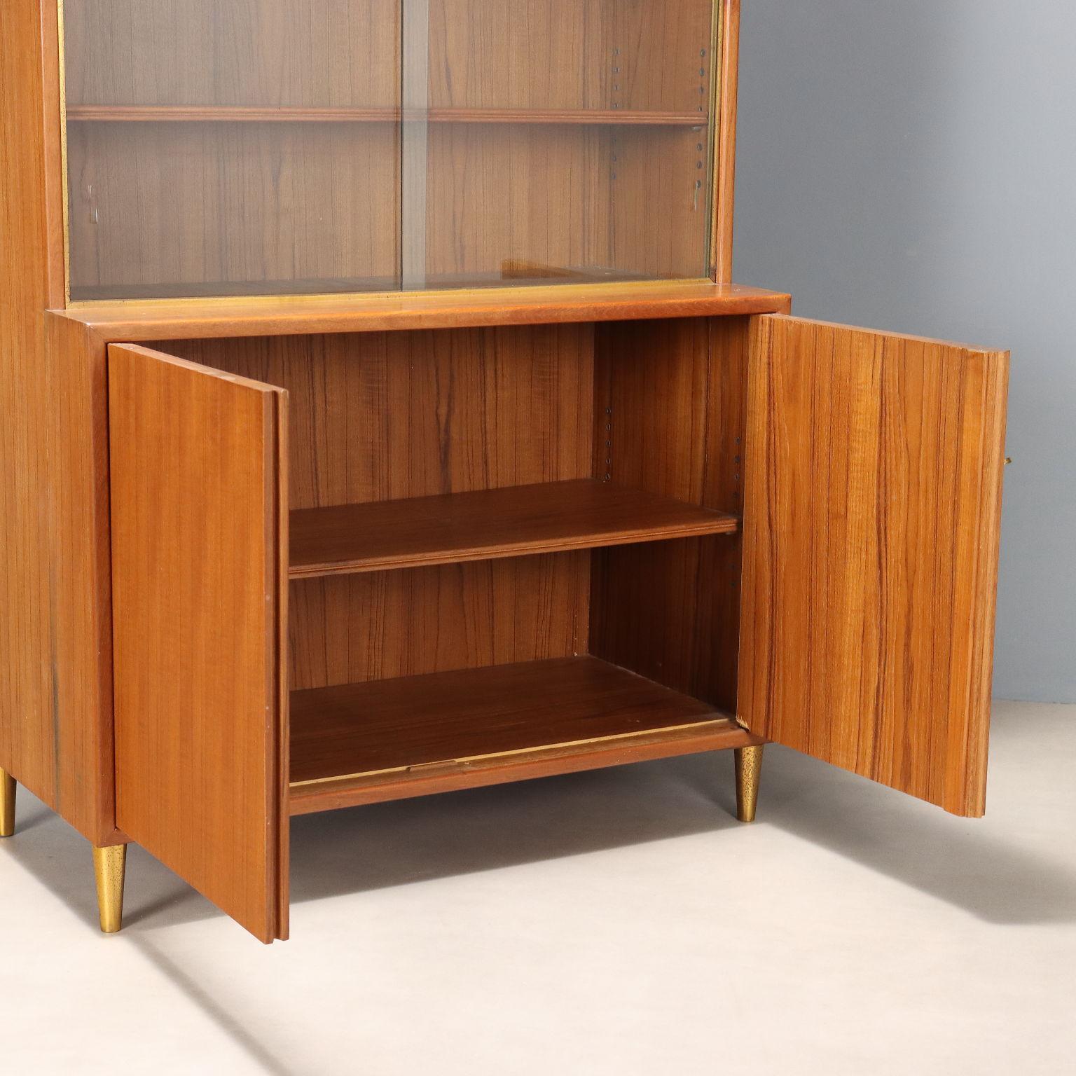 Arredo libreria con vetrina anni '60 In condizioni buone in vendita a Milano, IT