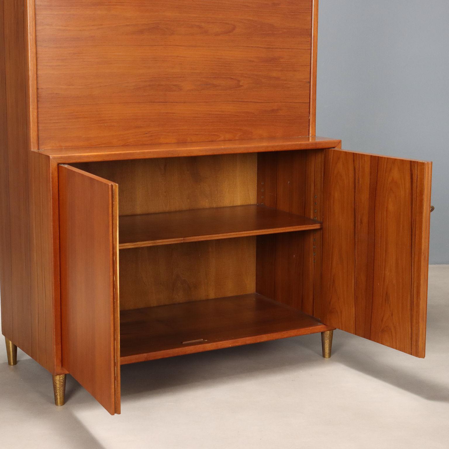 Arredo libreria con vetrina anni '60 In condizioni buone in vendita a Milano, IT