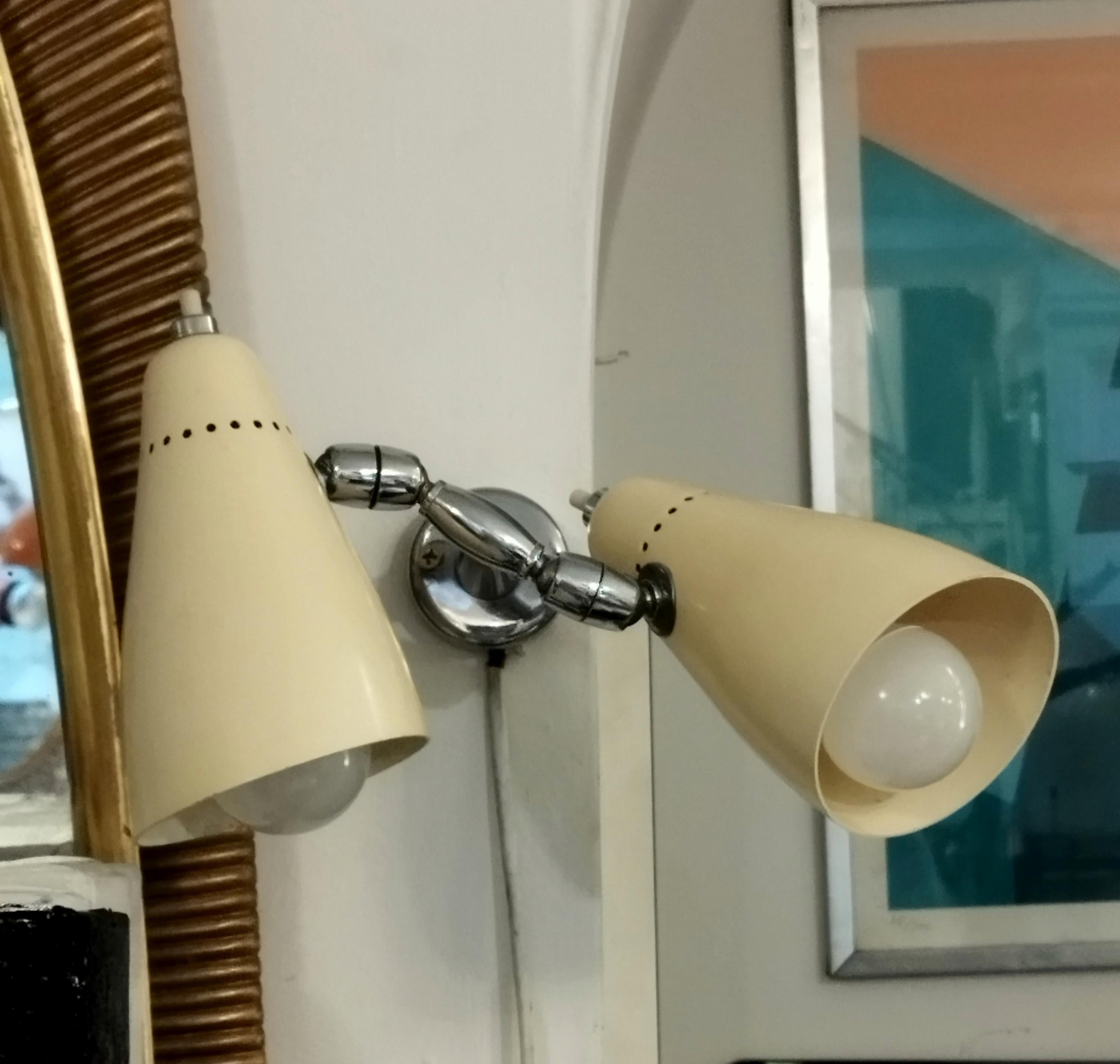Mid-Century Modern Arredoluce Attrb. Two Lights Wall Lamp, Italy 1950s For Sale
