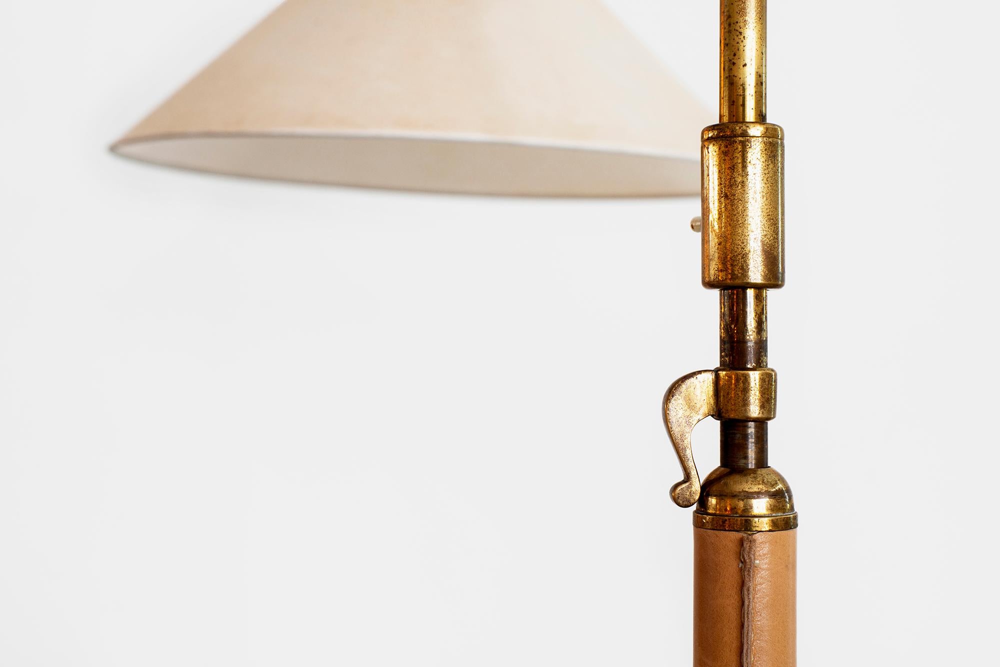 Leather Arredoluce Attributed Floor Lamp 