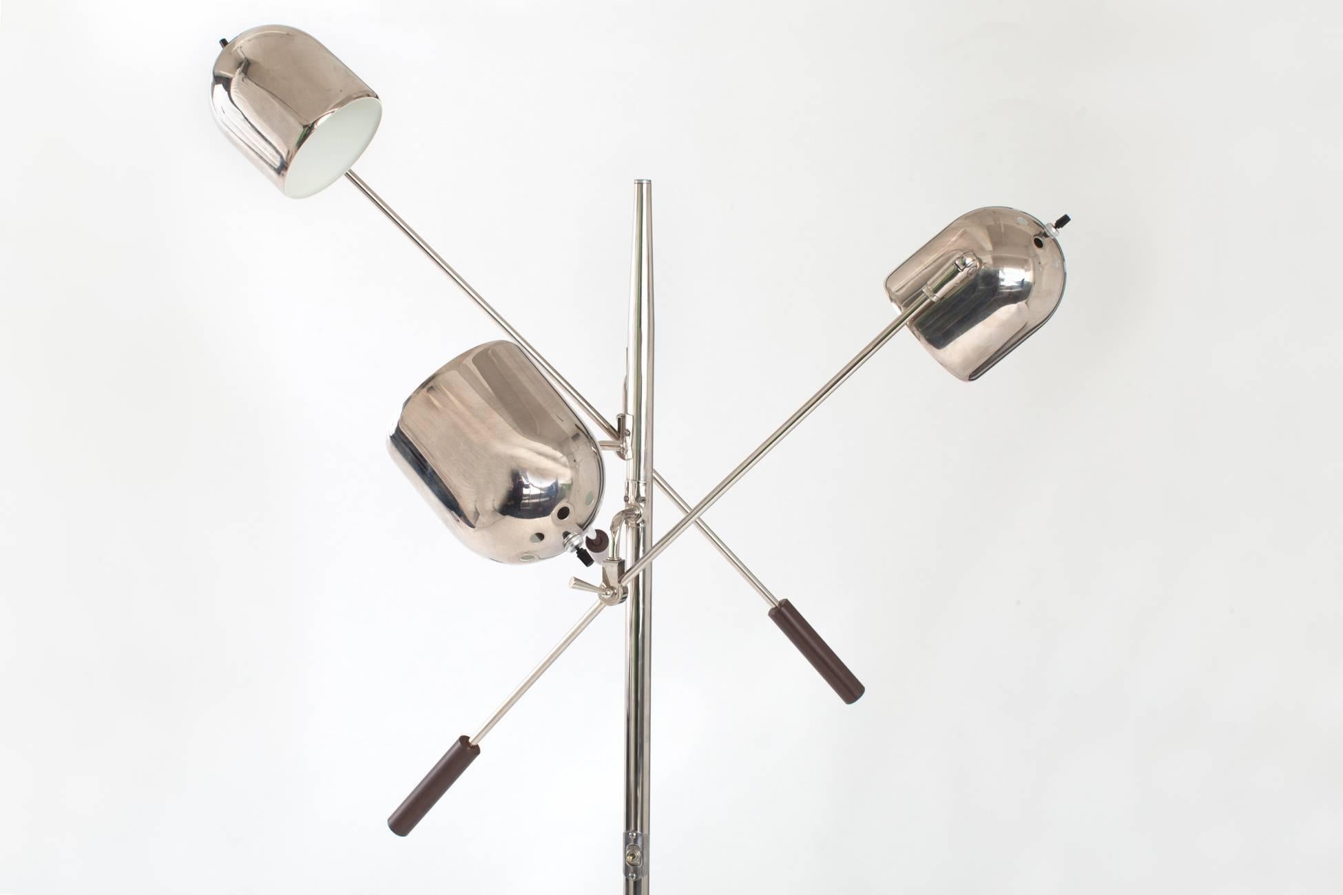 Mid-Century Modern Arredoluce Style Chrome and Marble Triennale Floor Lamp, Italy 1960's For Sale