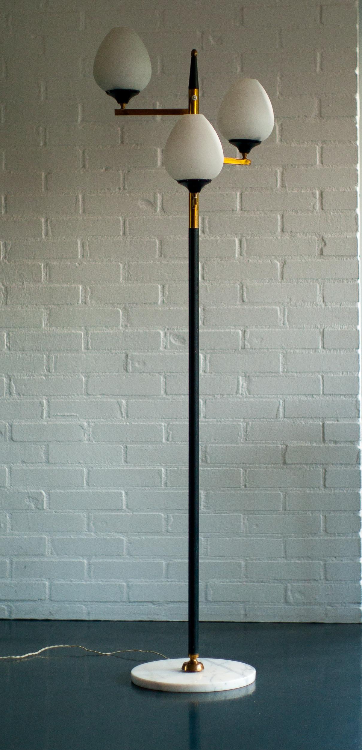 Arredoluce Floor Lamp For Sale 1