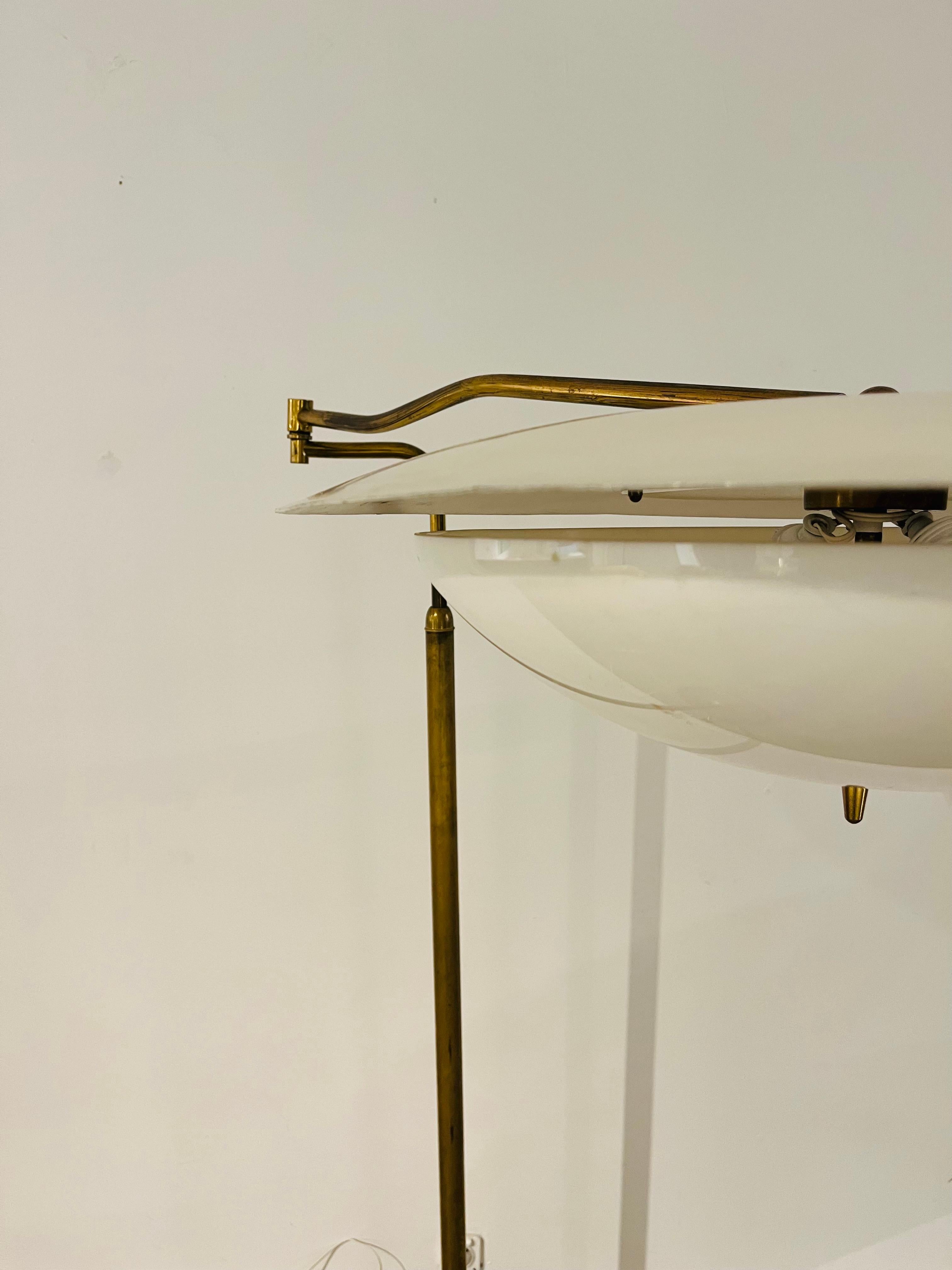 Arredoluce Italian bridge lamp In Good Condition For Sale In Brussel, BE