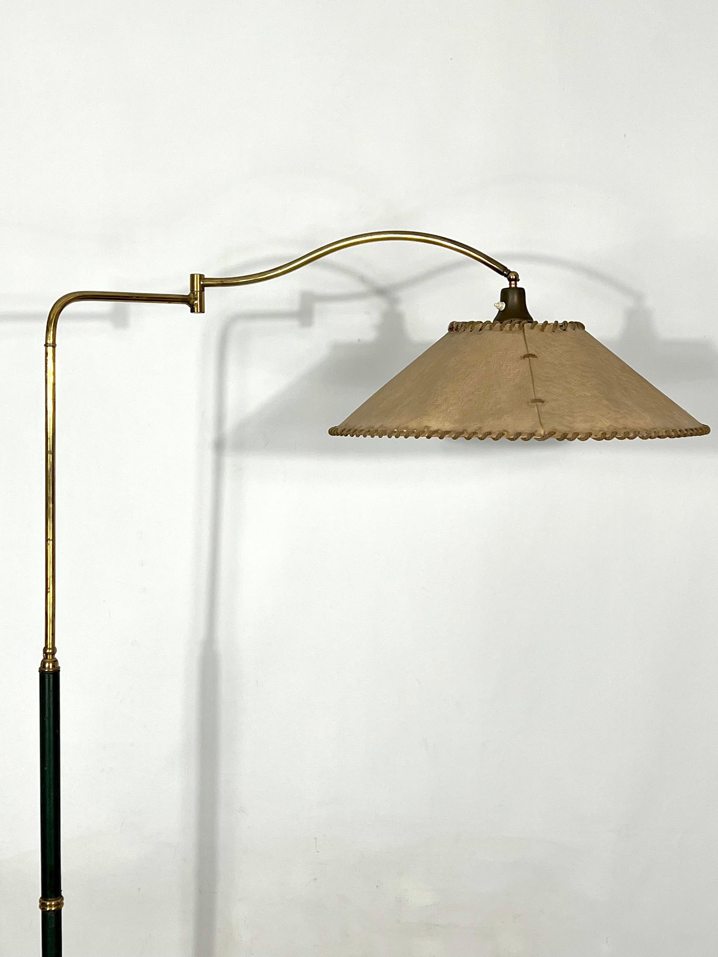 Arredoluce Monza, Vintage Brass and Leather Floor Lamp, 40s For Sale 4