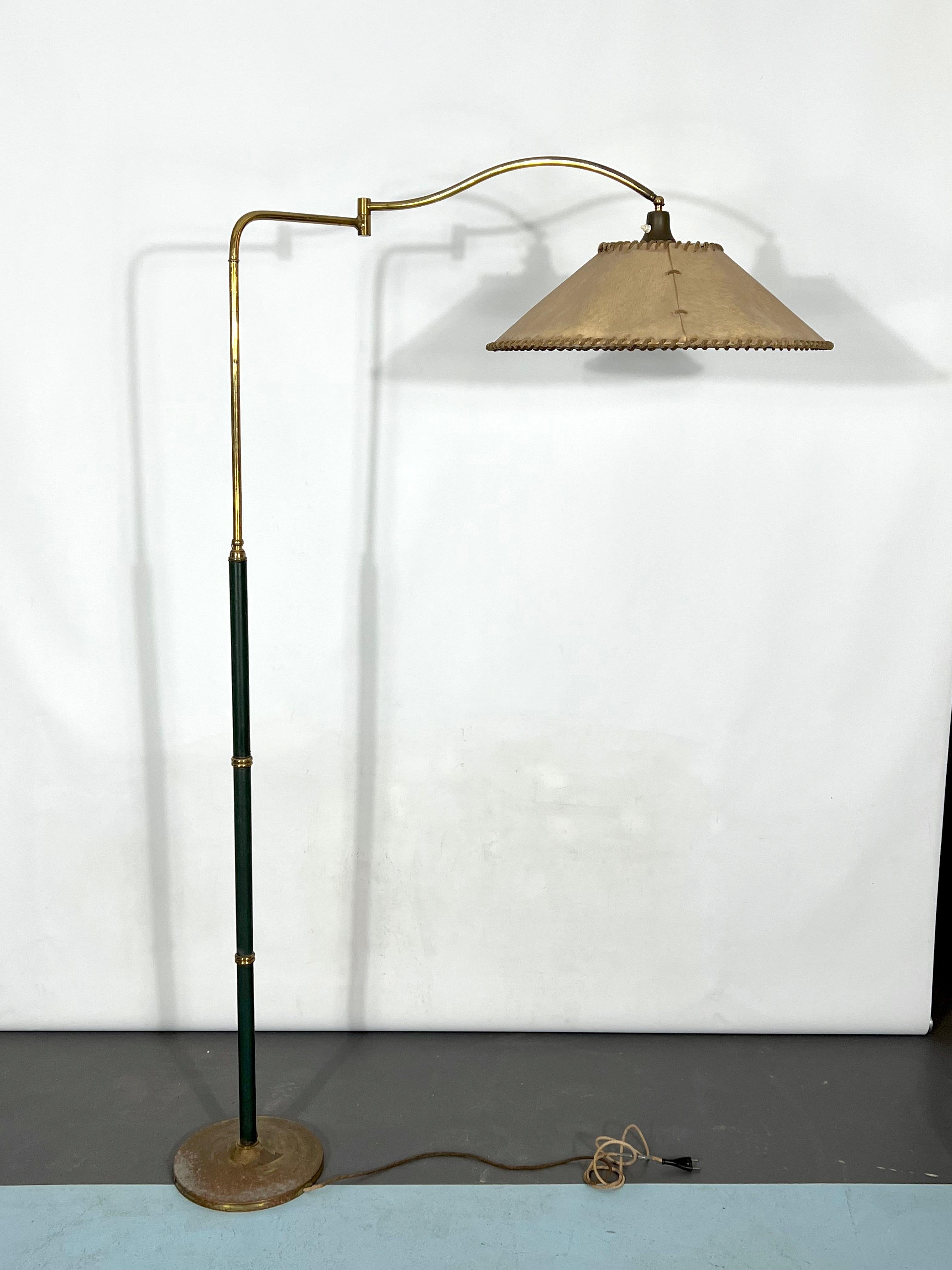 Arredoluce Monza, Vintage Brass and Leather Floor Lamp, 40s For Sale 3