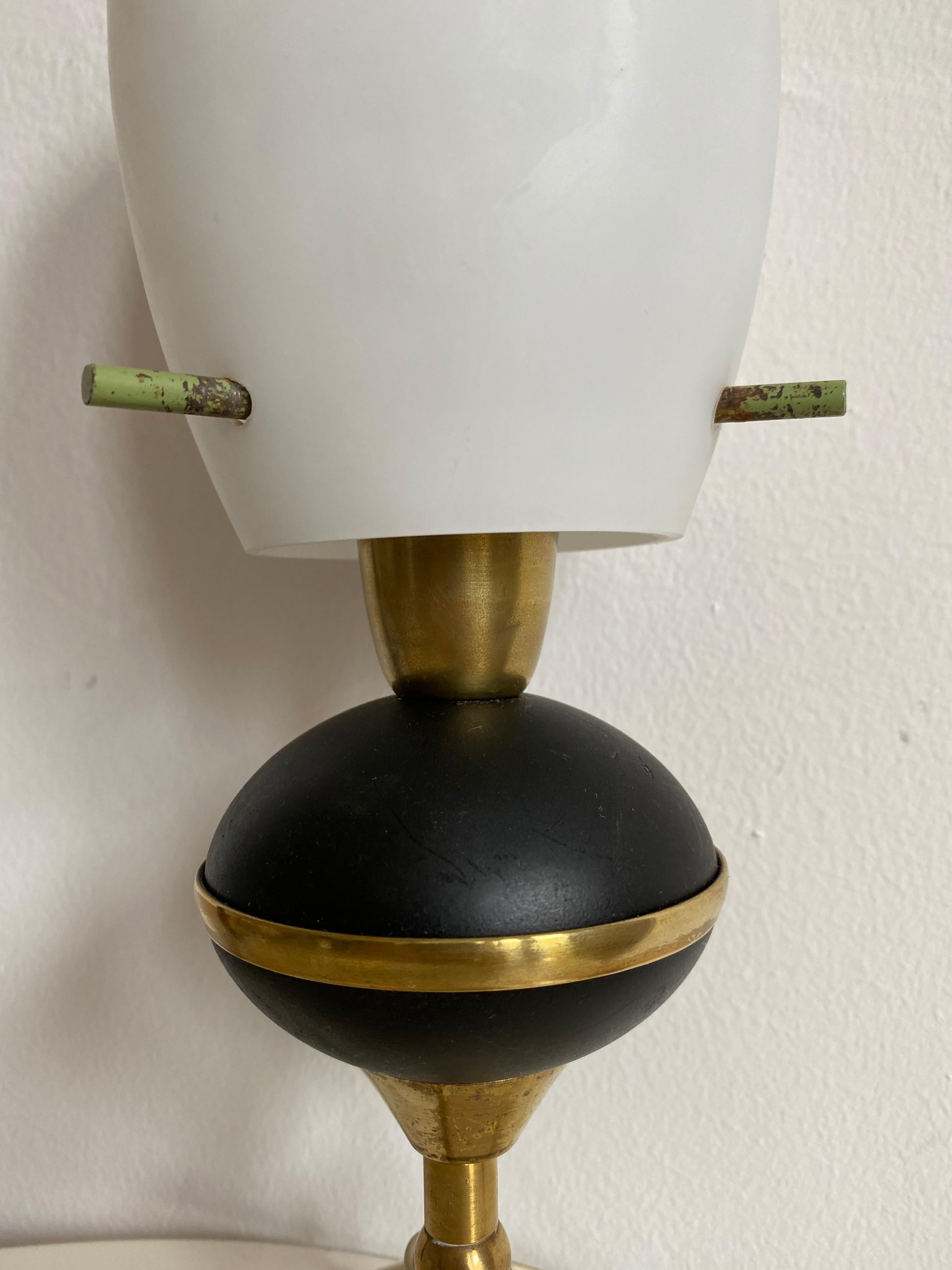 Lampe de table italienne de style Arredoluce Bon état - En vente à New York, NY