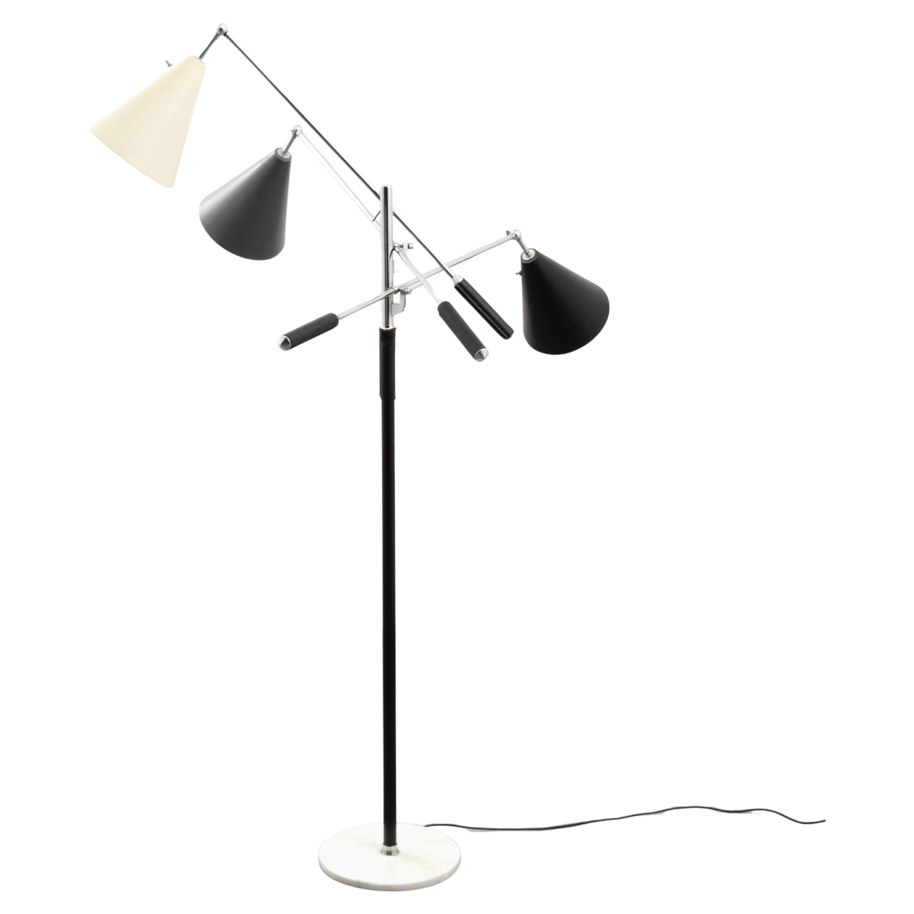 Arredoluce “Triennale” Floor Lamp For Sale