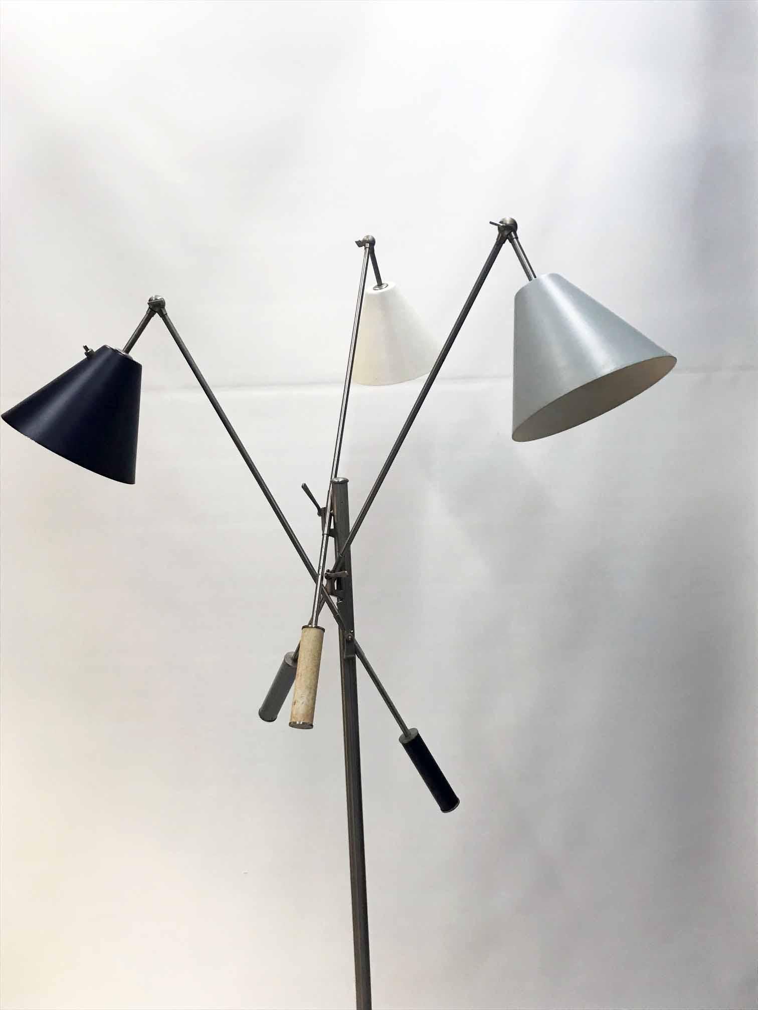 20th Century Arredoluce Triennale Floorlamp by Angello Lelli