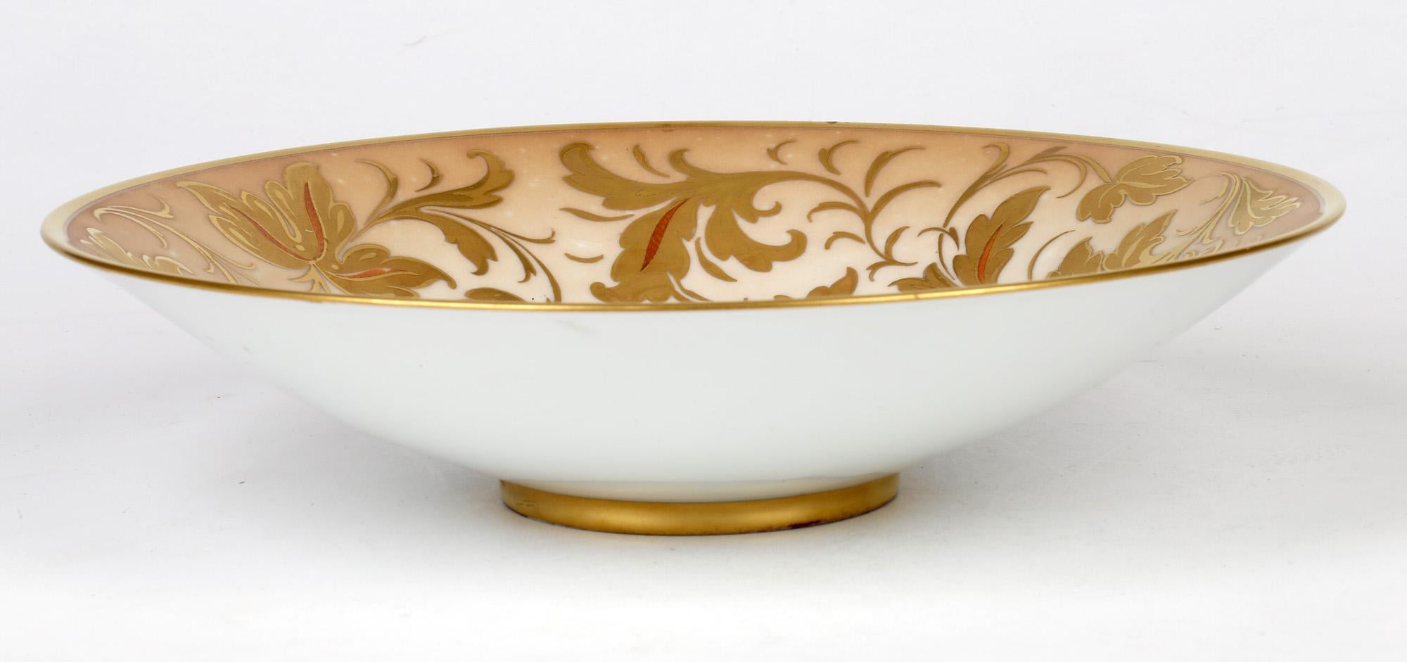 Mid-20th Century Arrigo Finzi Italian Mid Century Oro Zecchino Leaf Design Porcelain Bowl For Sale