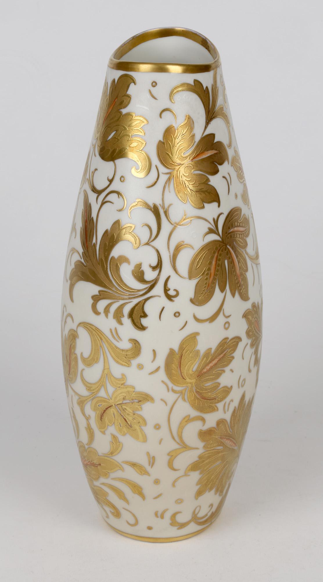 Arrigo Finzi Italian Mid Century Oro Zecchino Leaf Design Porcelain Vase 4