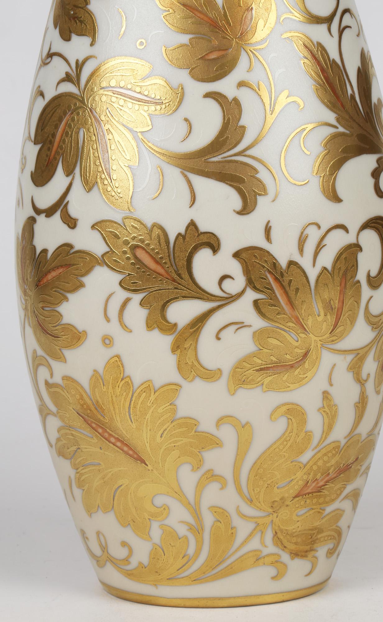 Arrigo Finzi Italian Mid Century Oro Zecchino Leaf Design Porcelain Vase 6