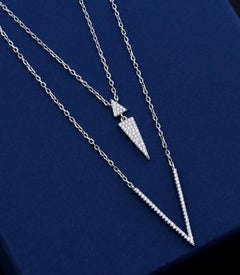 Collar Diseño Flecha Para Ella Colgante Moisanita Plata de Ley 925 Regalo Para Ella