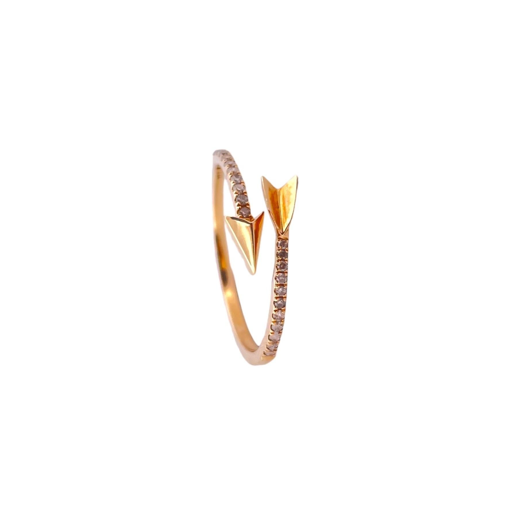 Embrace the symbol of direction and purpose with our Arrow Diamond Ring, a beautifully crafted piece that combines the elegance of diamonds with the warmth of 14K yellow gold. This exquisite ring features a delicate arrow design adorned with a