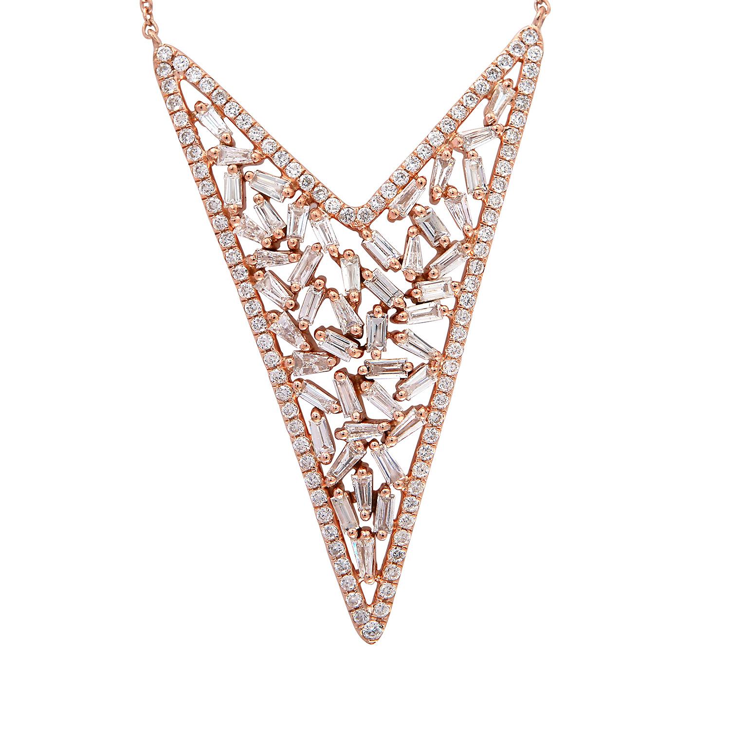 Mixed Cut Arrow Shaped Baguette Diamond Pendant Necklace Made in 18k Rose Gold For Sale