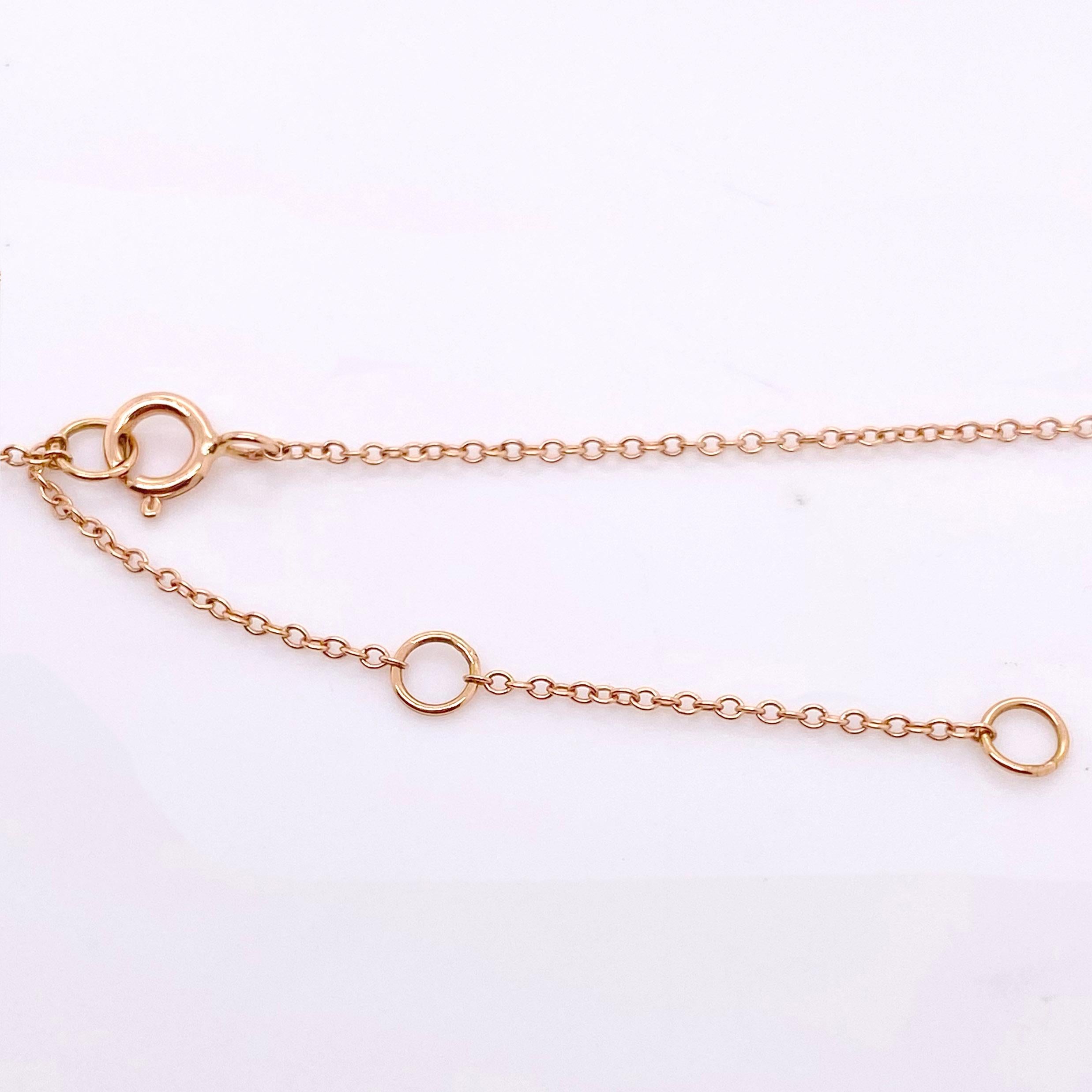 Round Cut Arrow Shaped Diamond Necklace, Rose Gold, Arrow to Your Heart For Sale