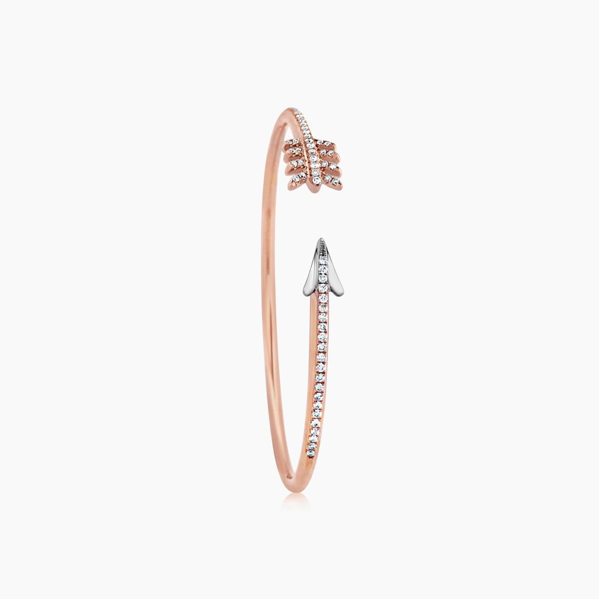 Arrow Symbol White Diamond 18K Rose & White Gold Bangle Bracelet Neuf - En vente à Oakton, VA