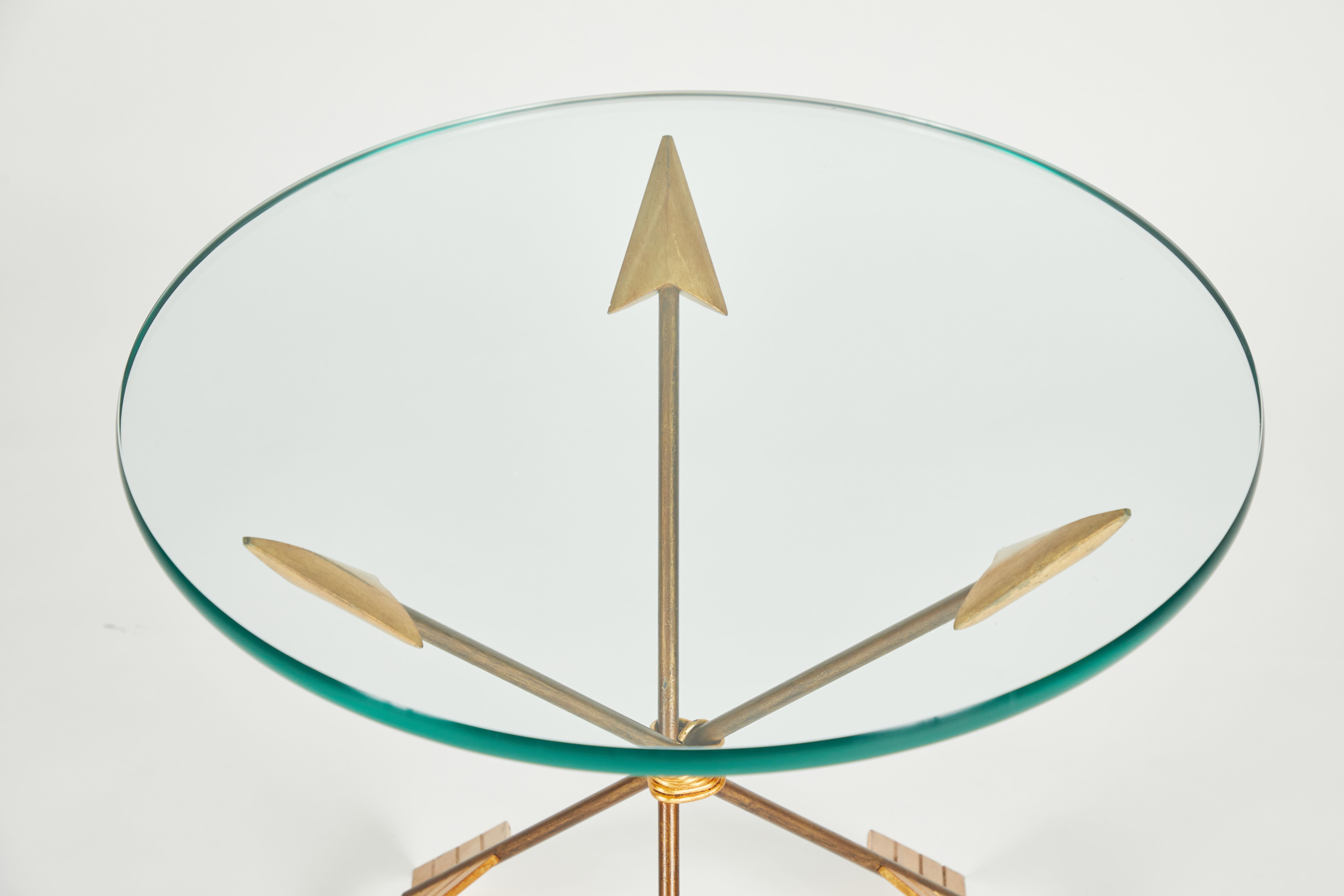 Arrow Table In Good Condition In Los Angeles, CA