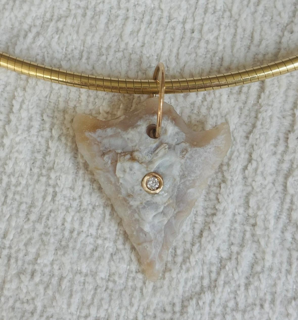 Arrowhead Pendant with Diamond in vendita 2
