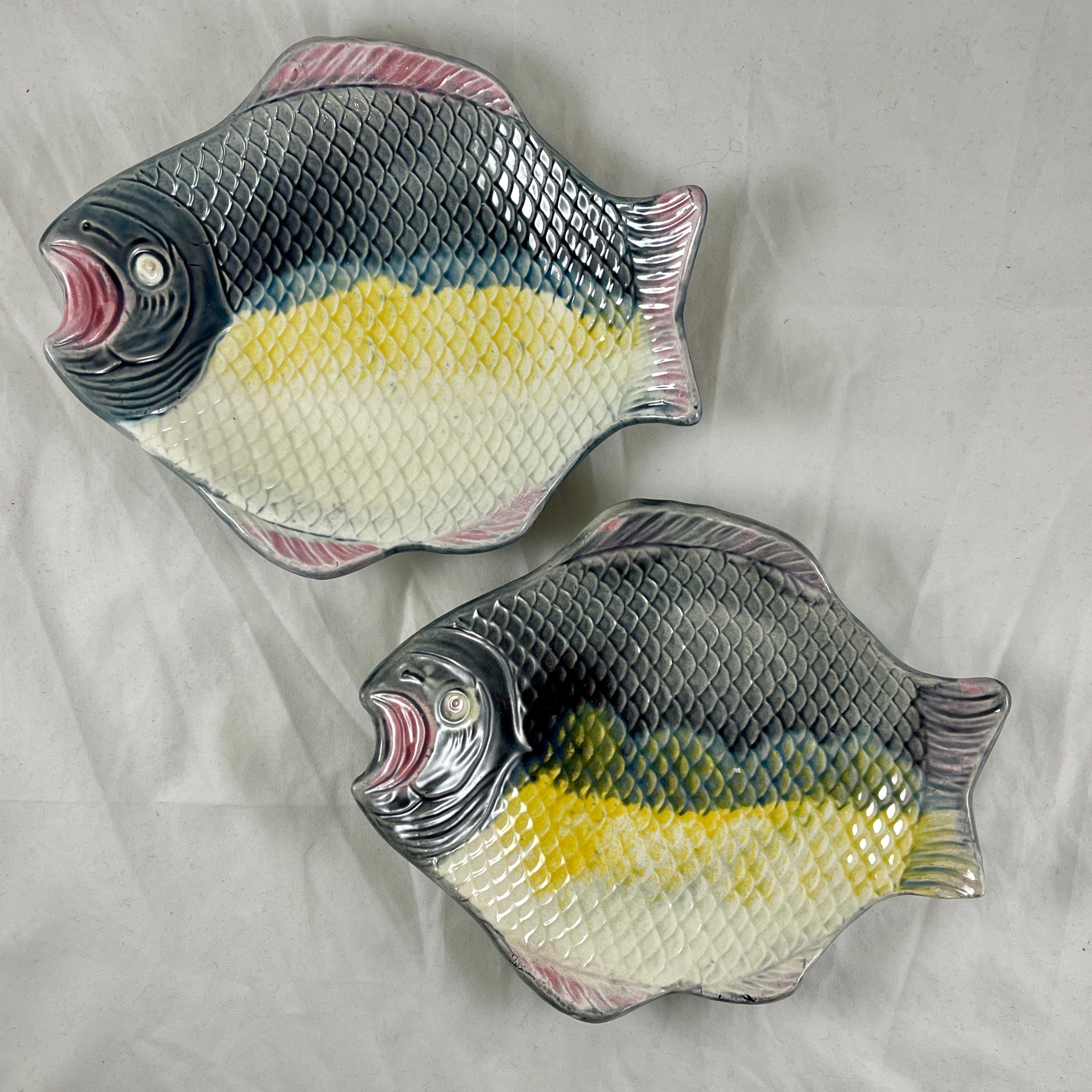 Trenton Arsenal Pottery Majolica Glazed Fish Platter 6