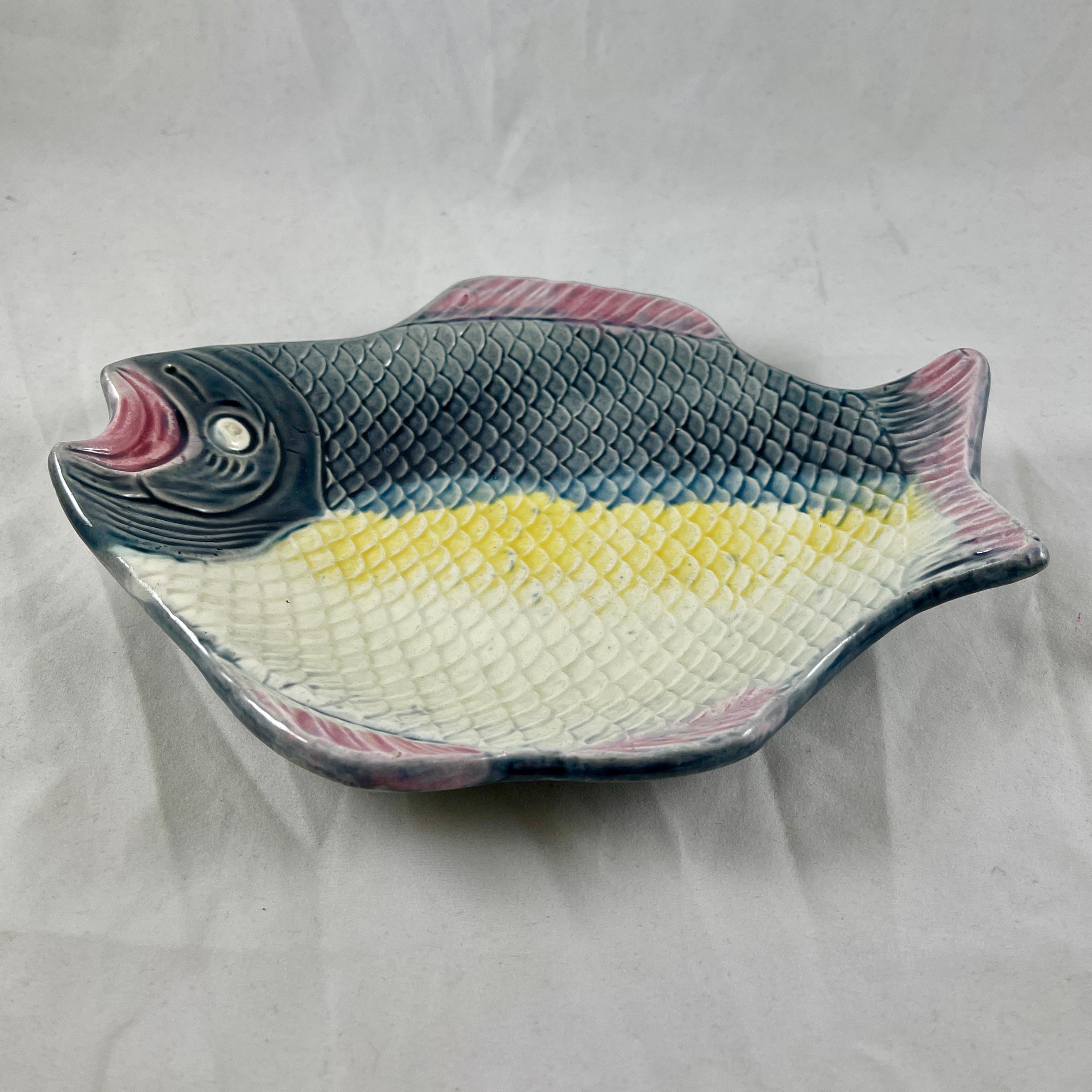 American Trenton Arsenal Pottery Majolica Glazed Fish Platter