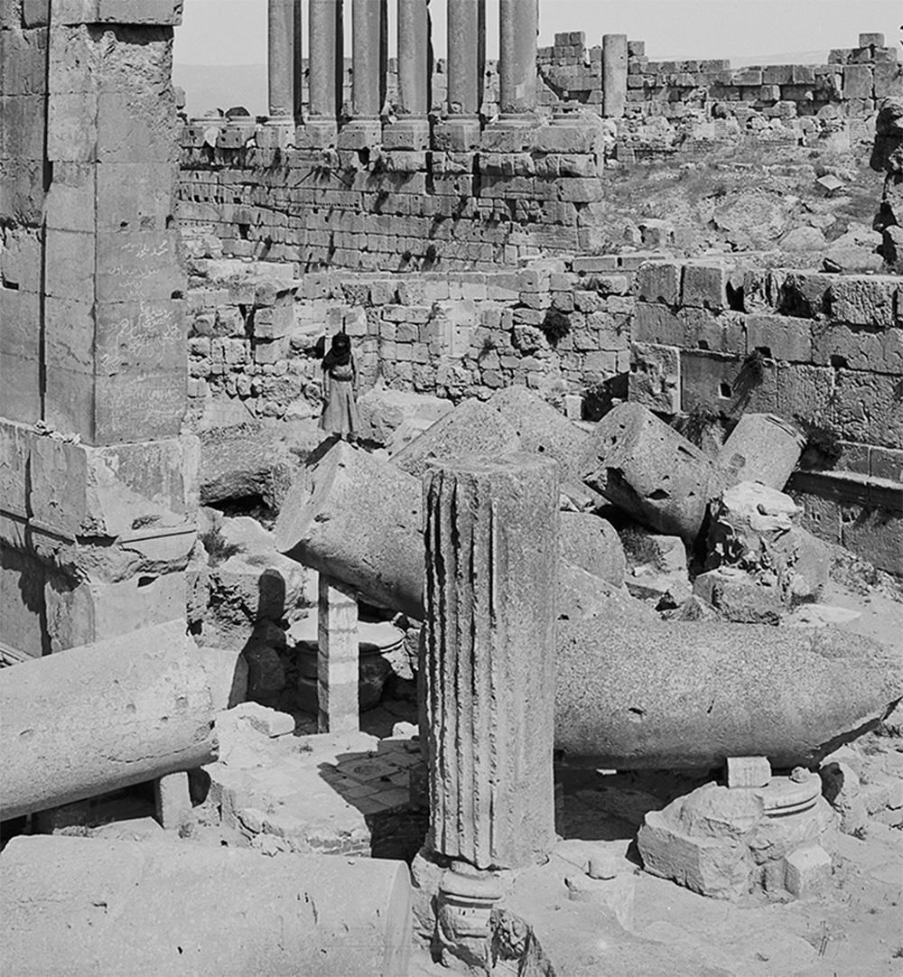 Arquitectura I (Templo de Baco, Baalbek). Fotografía - Photograph de Arslan Sükan