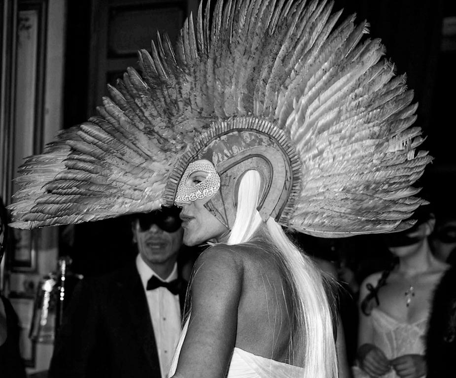 Untitled 11 Paris, aus der Serie La Notte. Schwarz-Weiß-Fotografie (Zeitgenössisch), Photograph, von Arslan Sükan