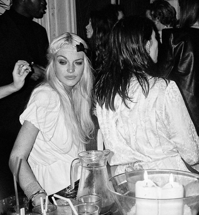 Untitled 24 Paris, aus der Serie La Notte, Schwarz-Weiß-Fotografie (Zeitgenössisch), Photograph, von Arslan Sükan