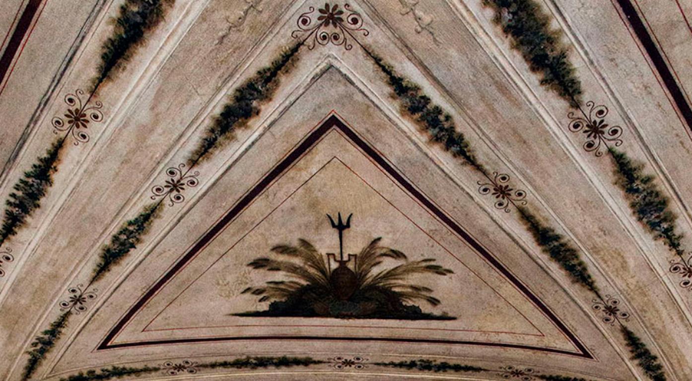 Sin título 32 de la serie de INtheVISIBLE, 2019 - Color Photograph Beige de Arslan Sükan