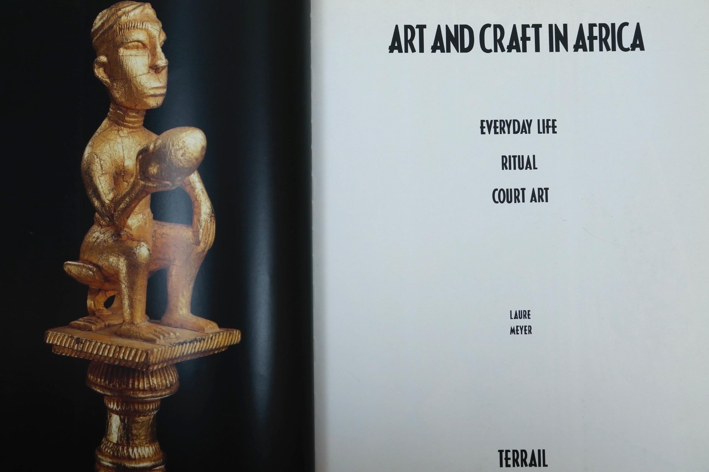 italien Art and Craft in Africa par Laure Meyer en vente