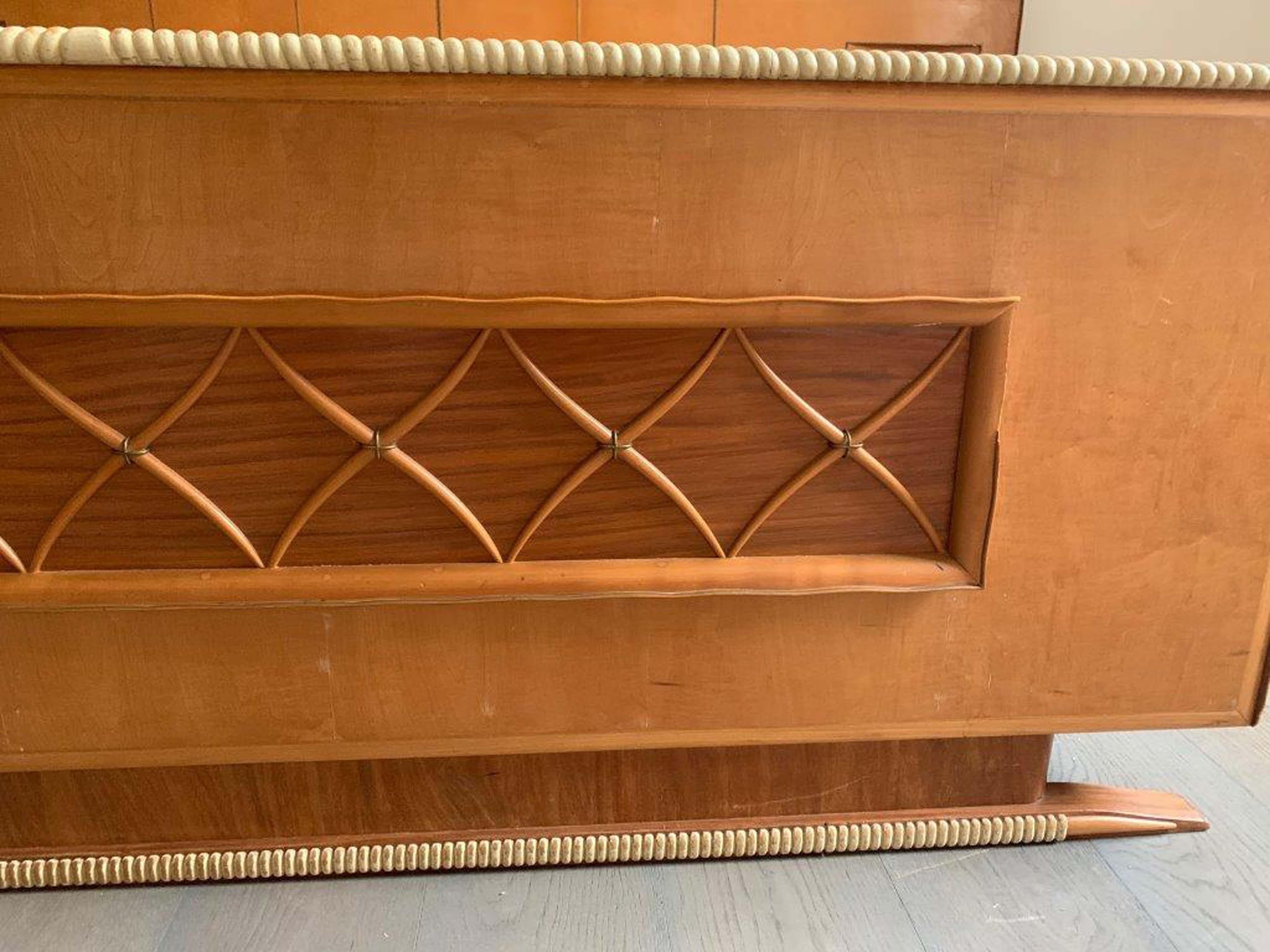 Art Art Deco Maple Bed, 1930s For Sale 4